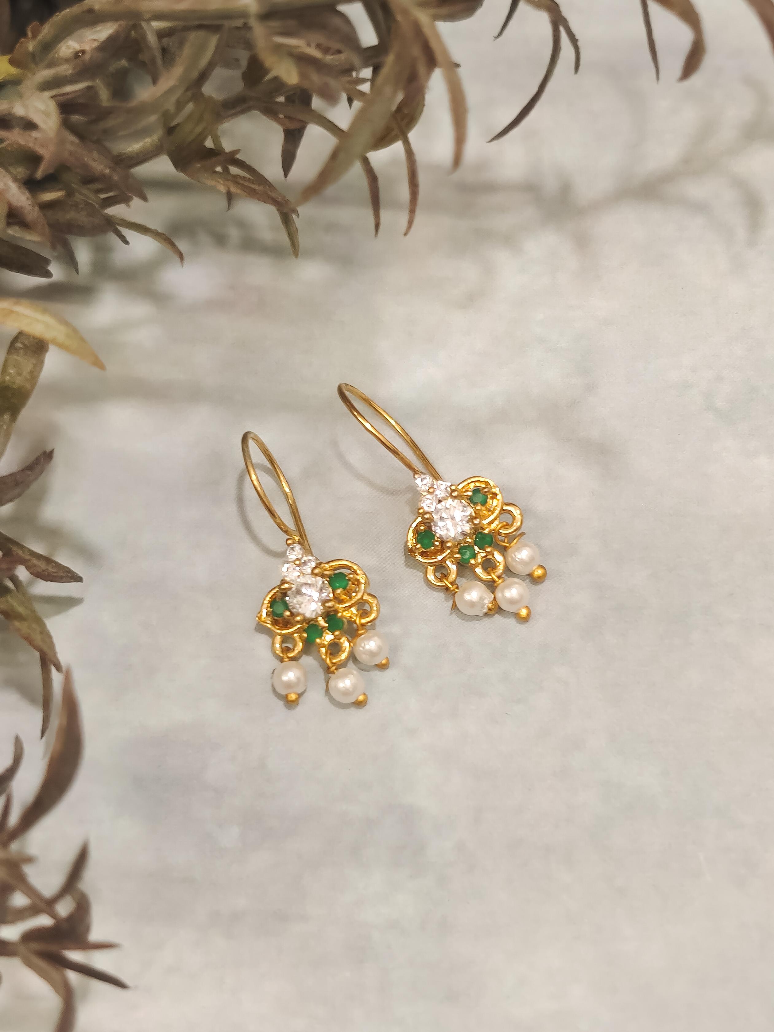 Kashvi Green Stone Bugadi