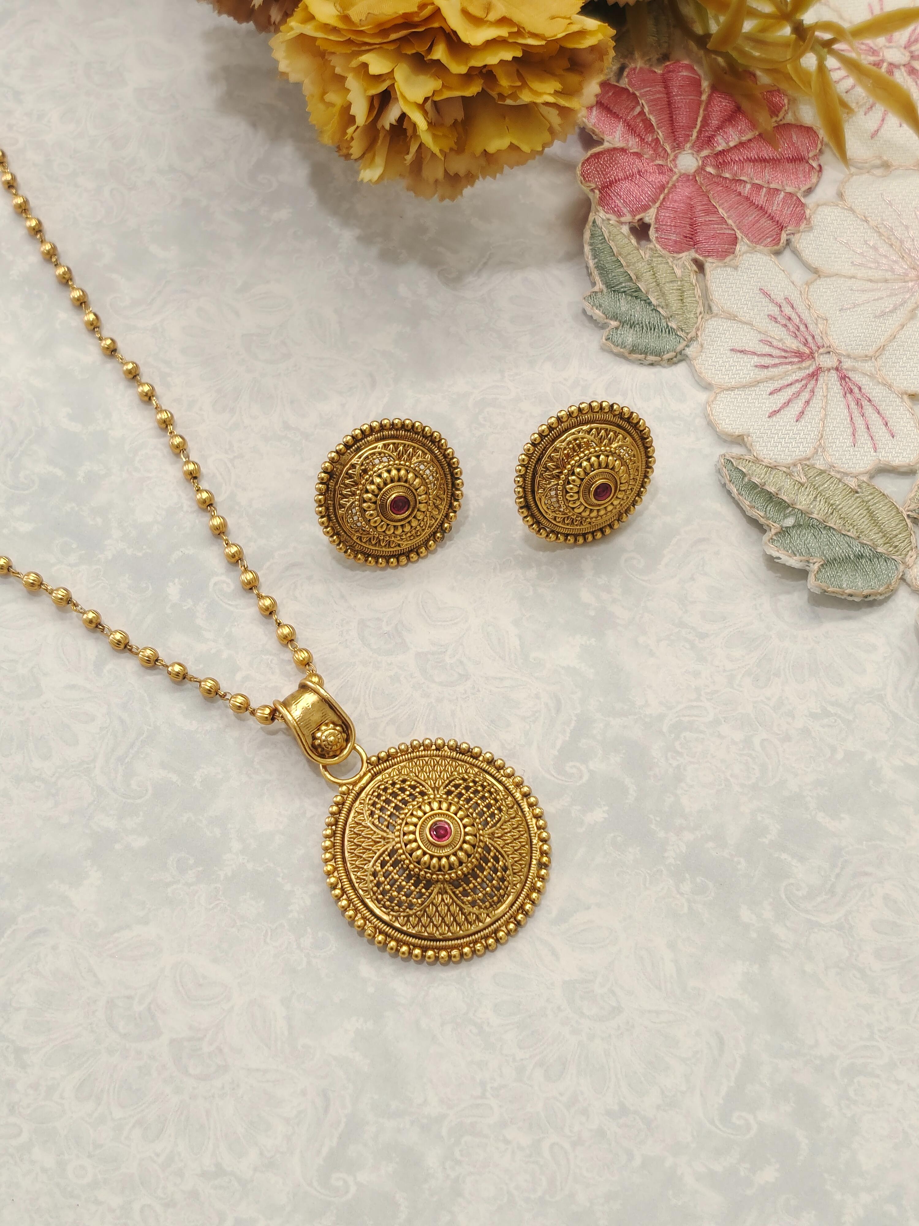 Aparna Temple Pendant Set