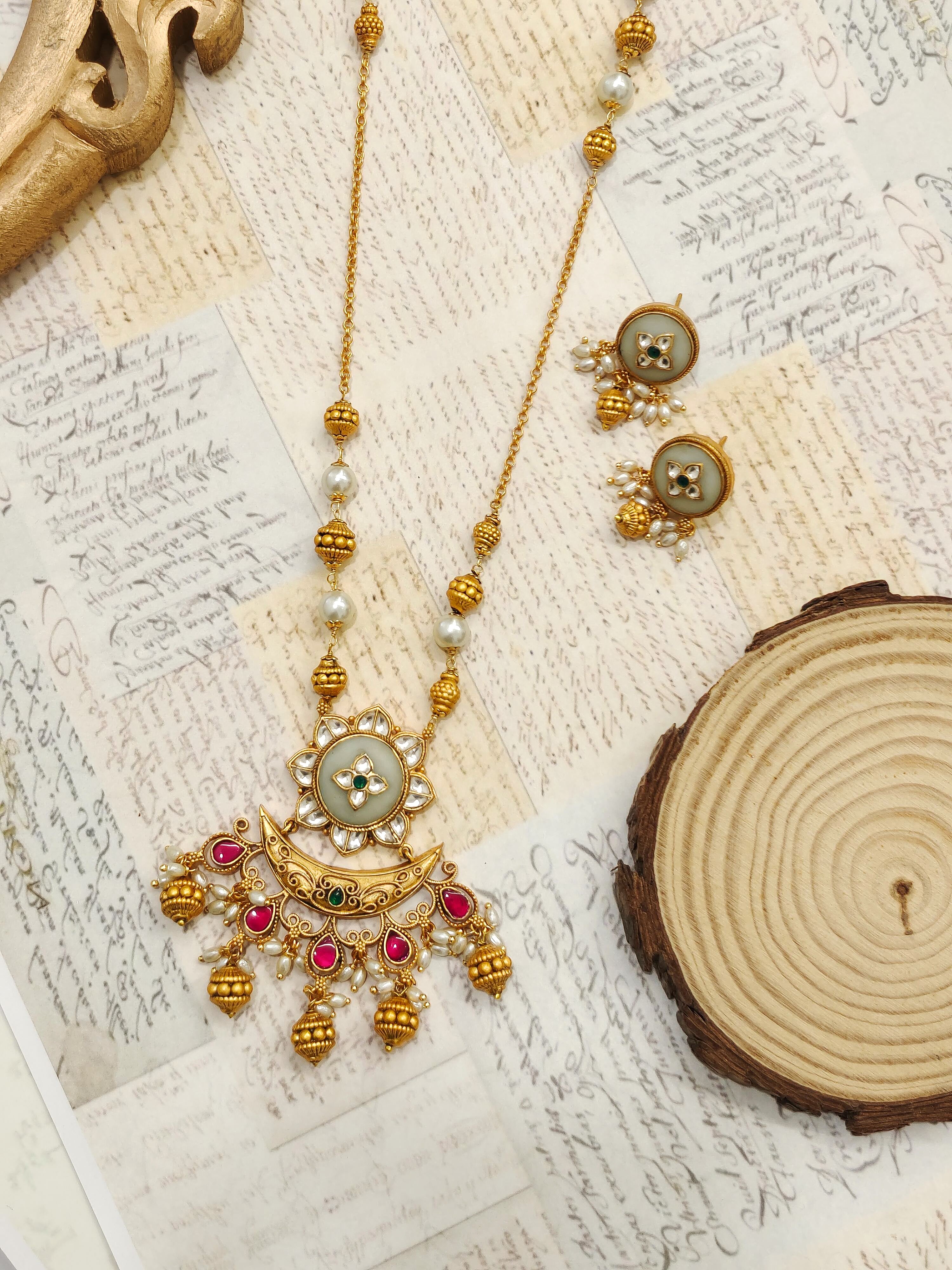 Soha Antique Necklace