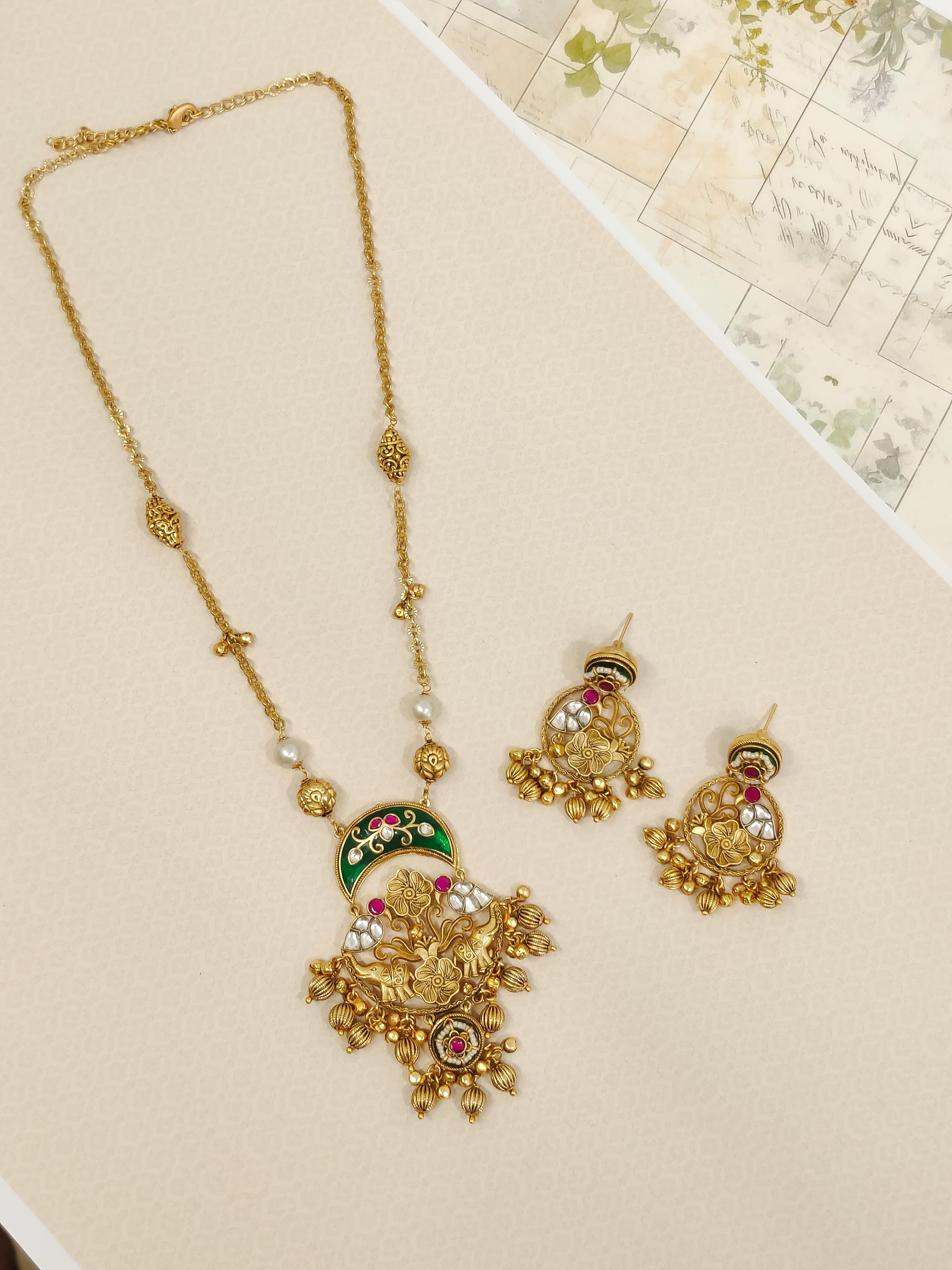 Kiara Temple Necklace