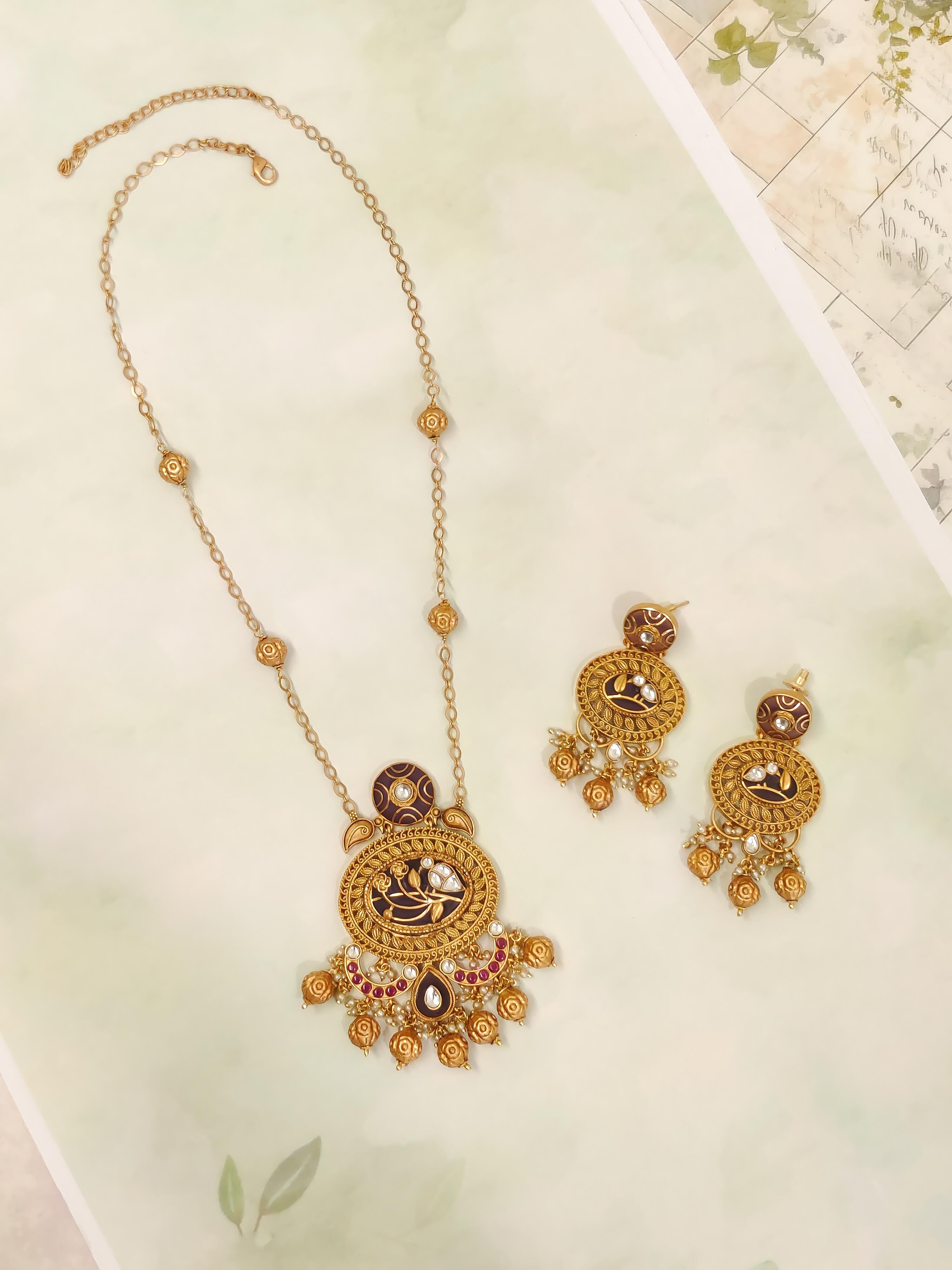 Nisha Temple Necklace