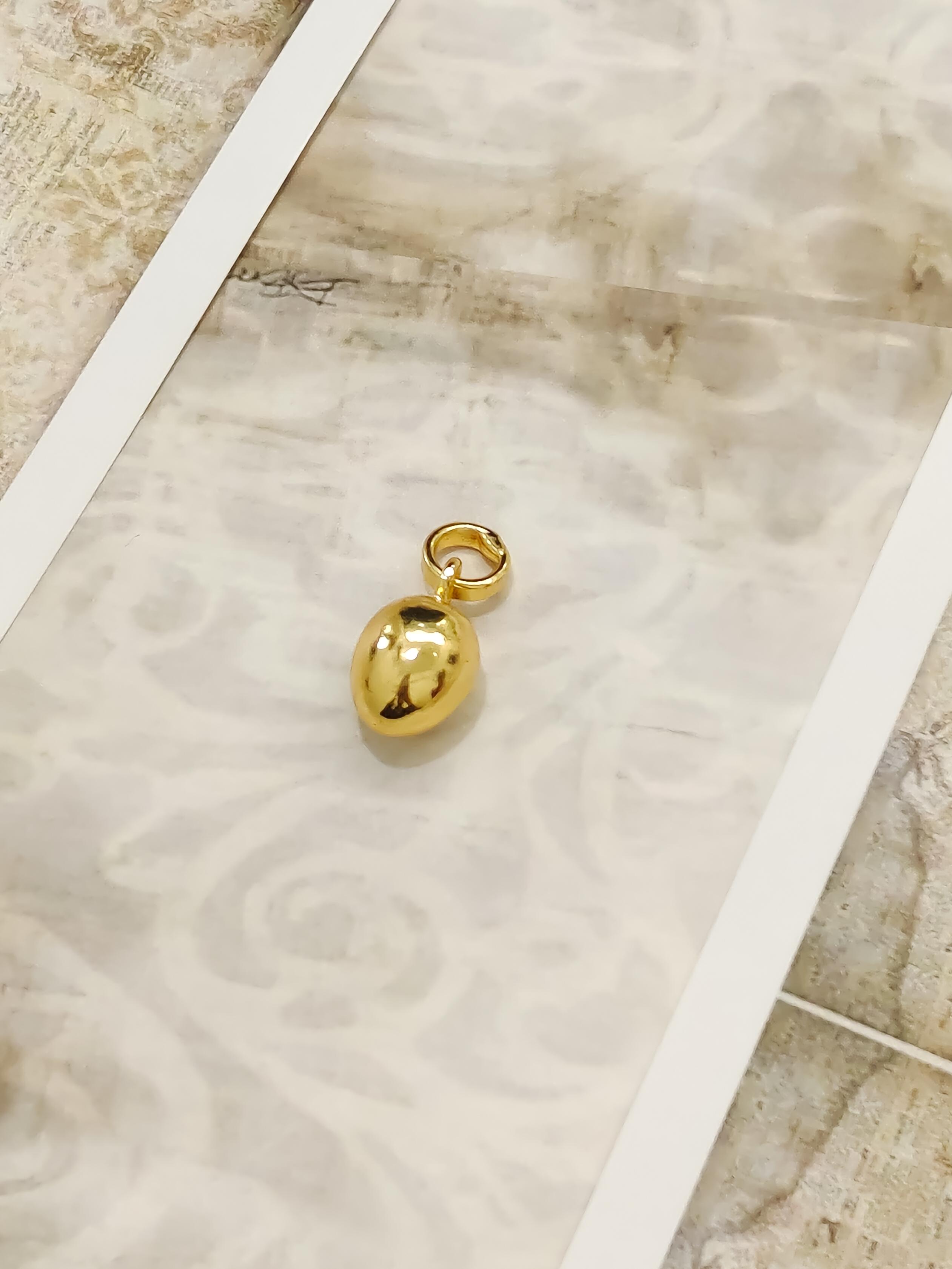 Lina Gold Pendant