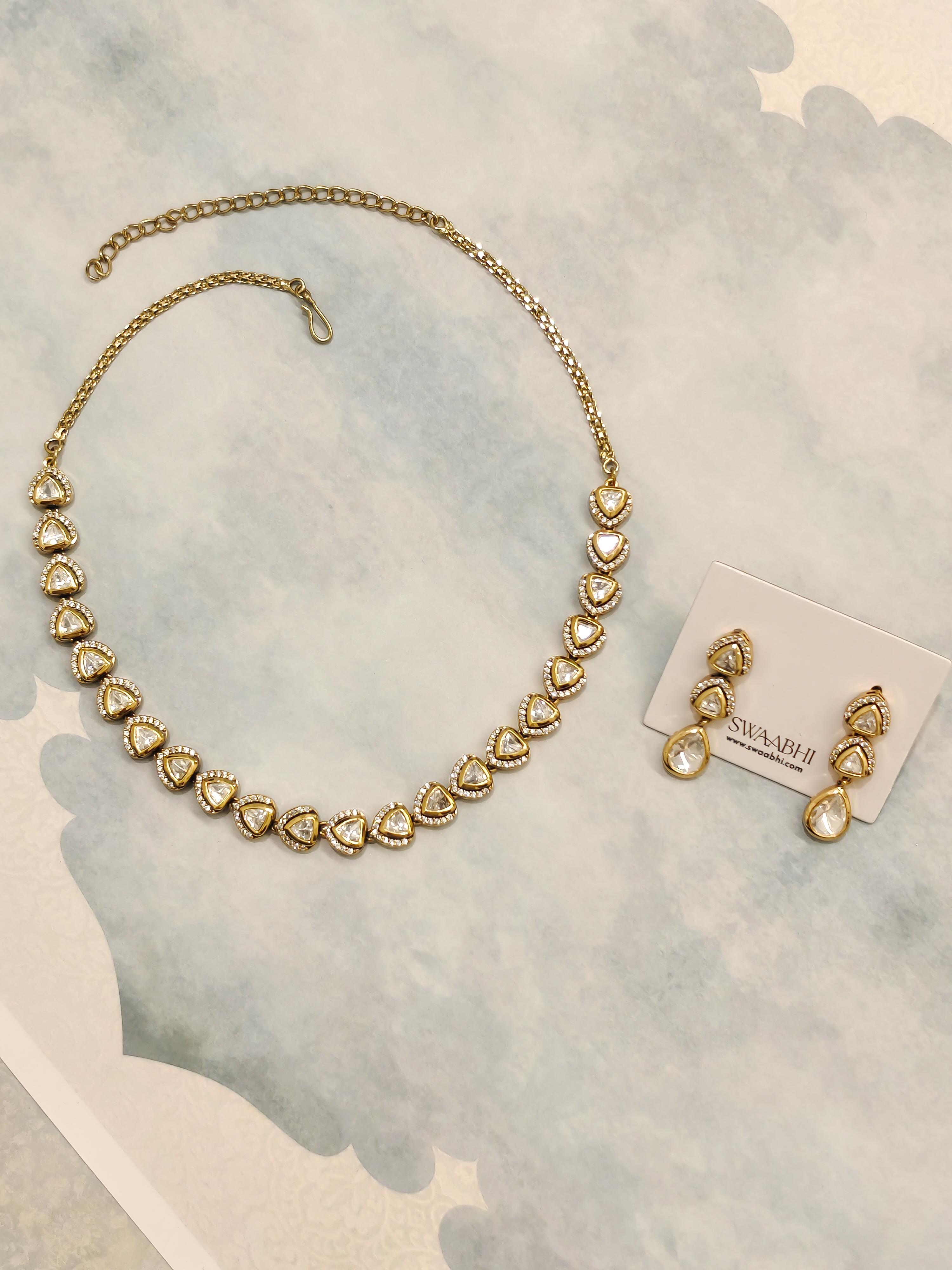Reya Kundan Necklace
