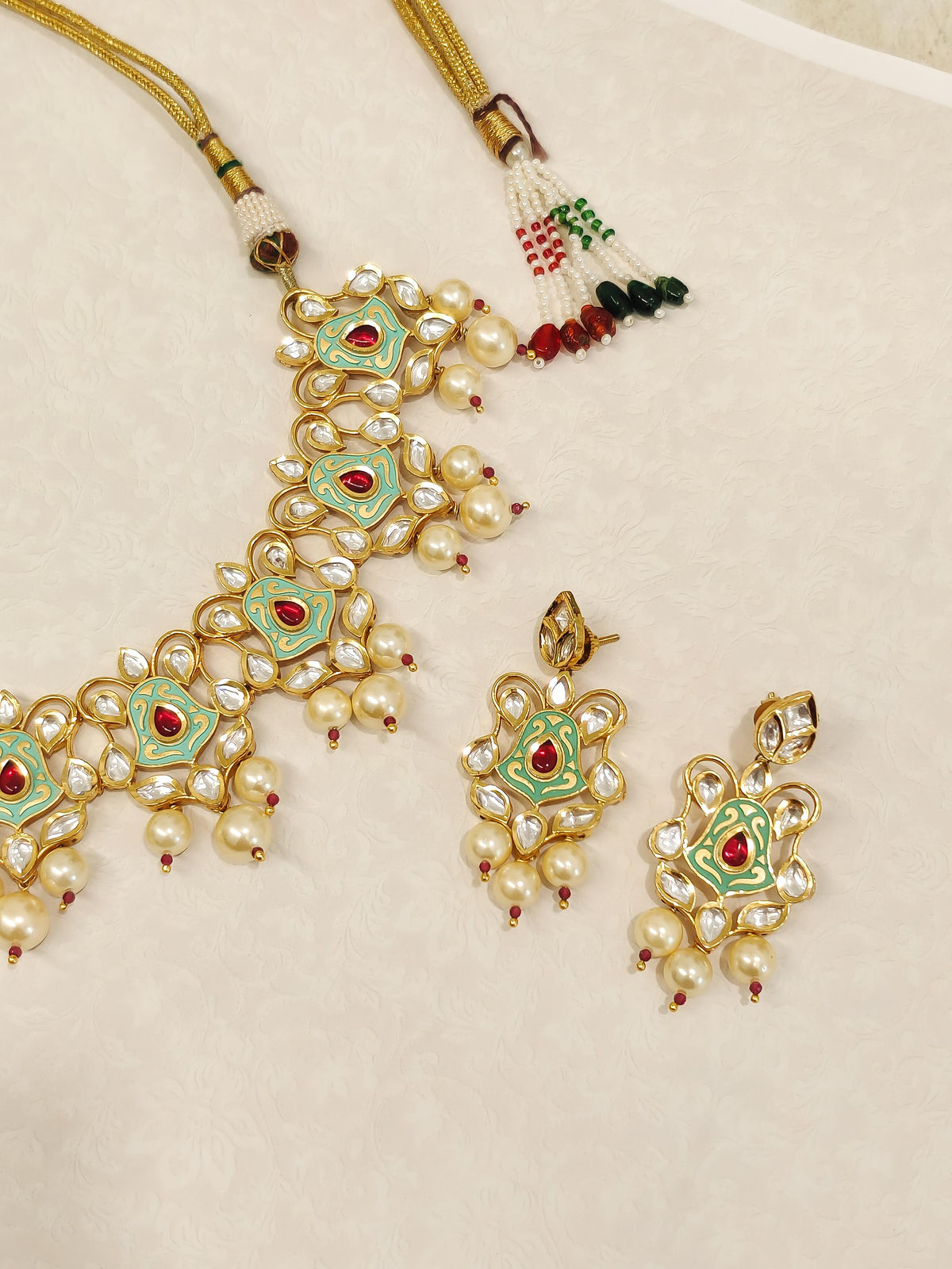 Neerja Kundan Choker