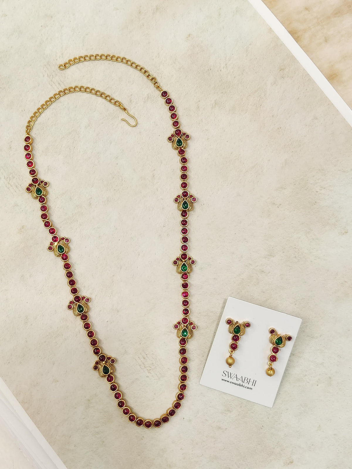 Vidhi Kemp Necklace Set