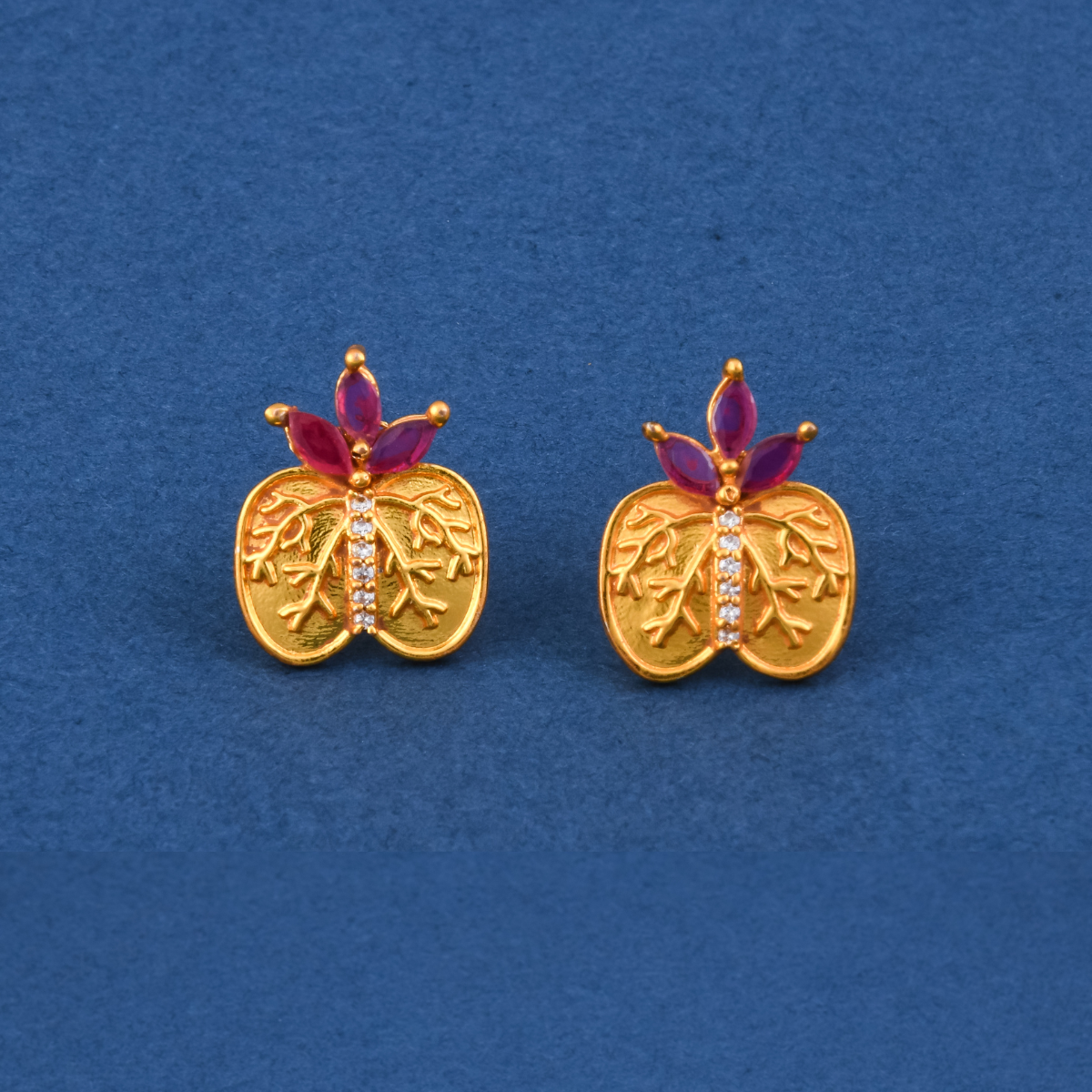 Apta Earrings