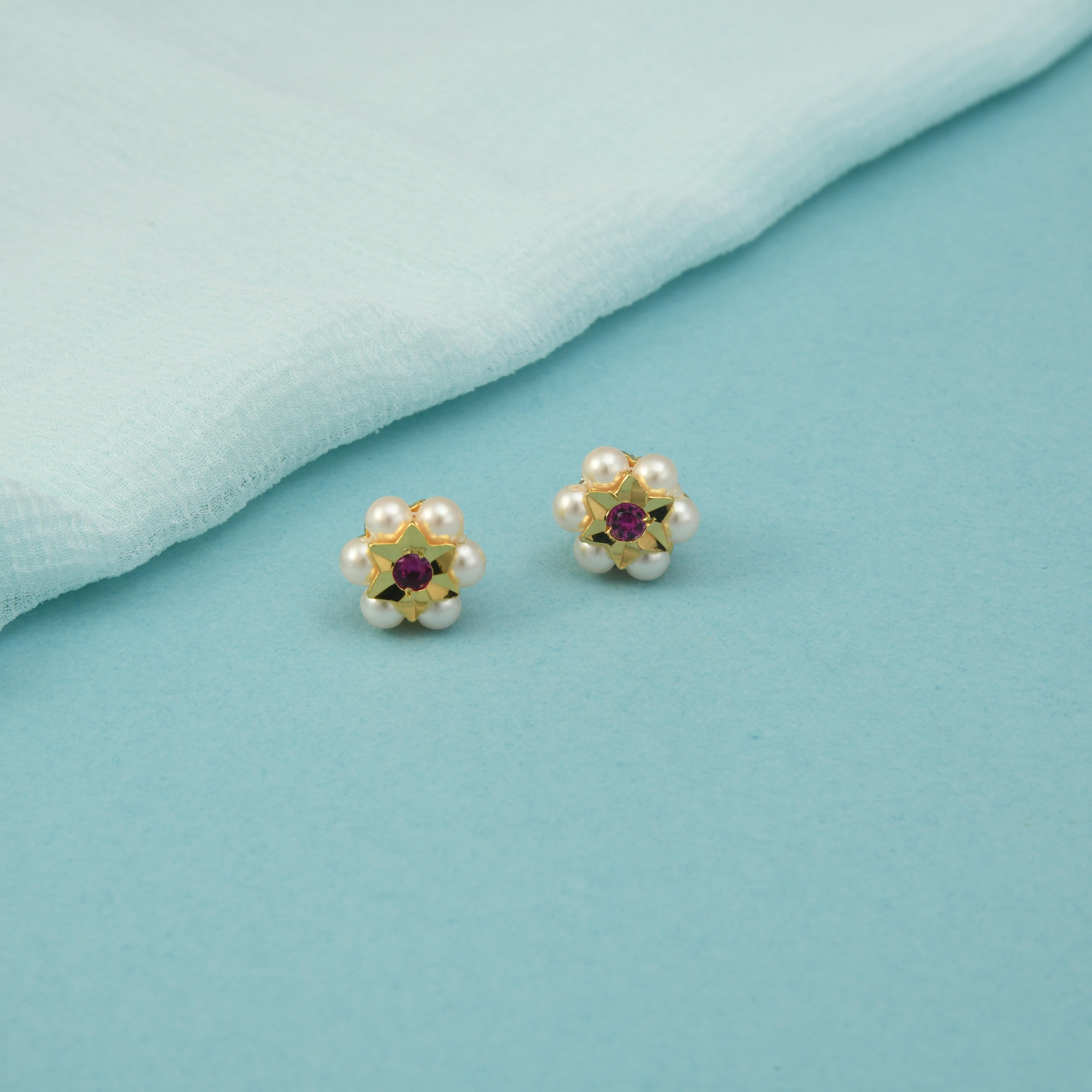 Aadira Stud Earrings