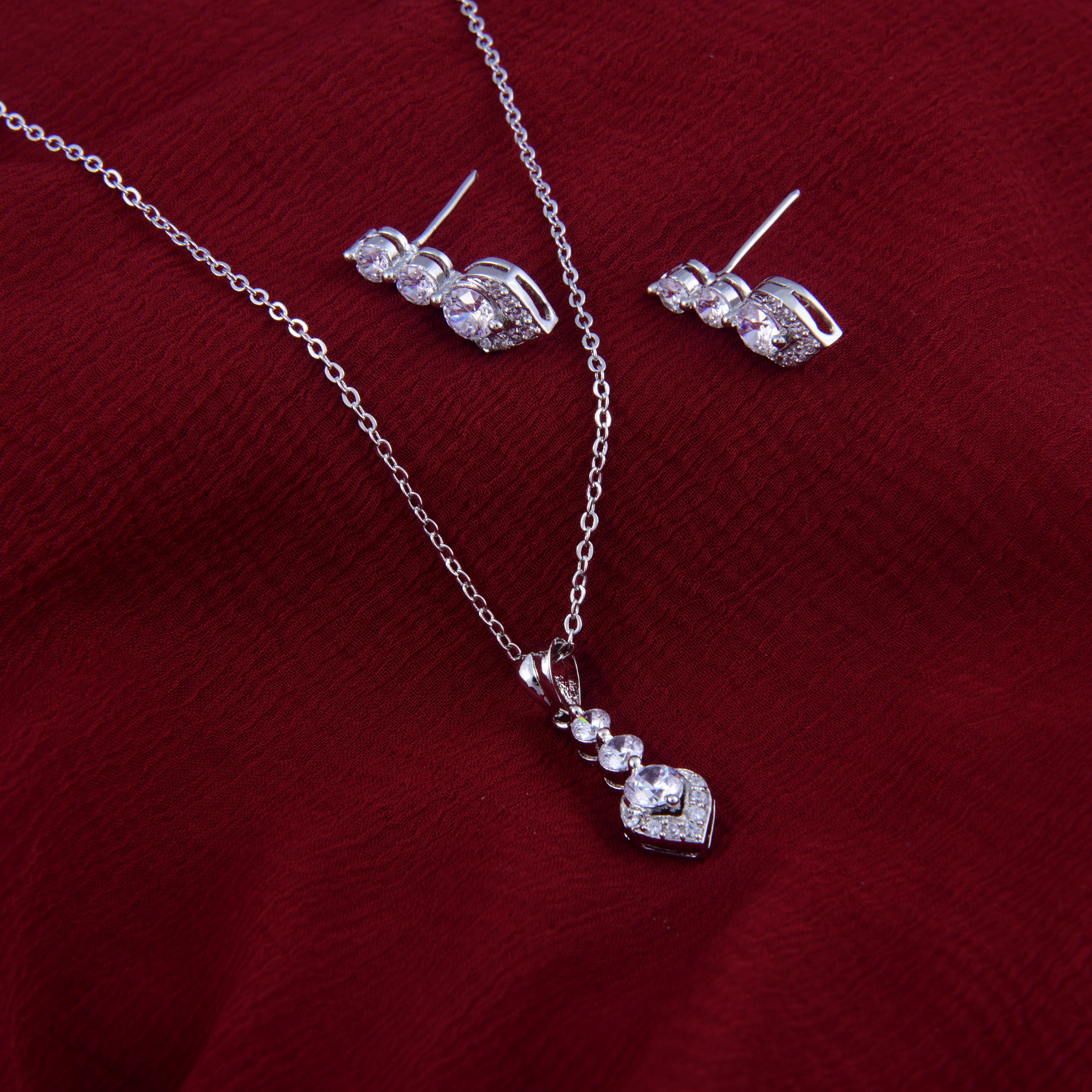 Kiya CZ Pendant Set