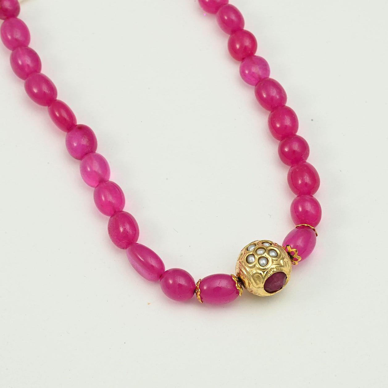 Pink Jade Bead Necklace