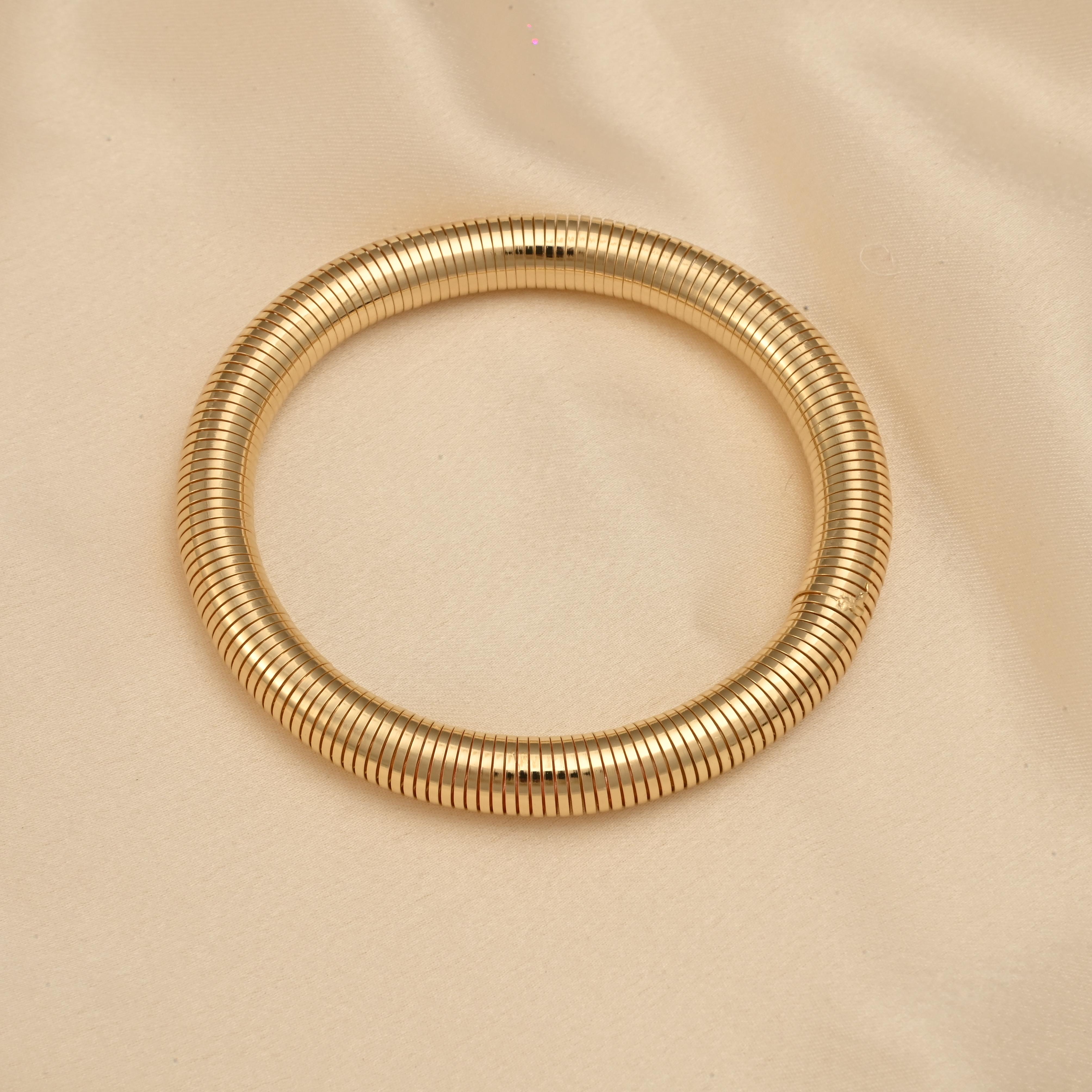 Lightweight Bangle Bracelet