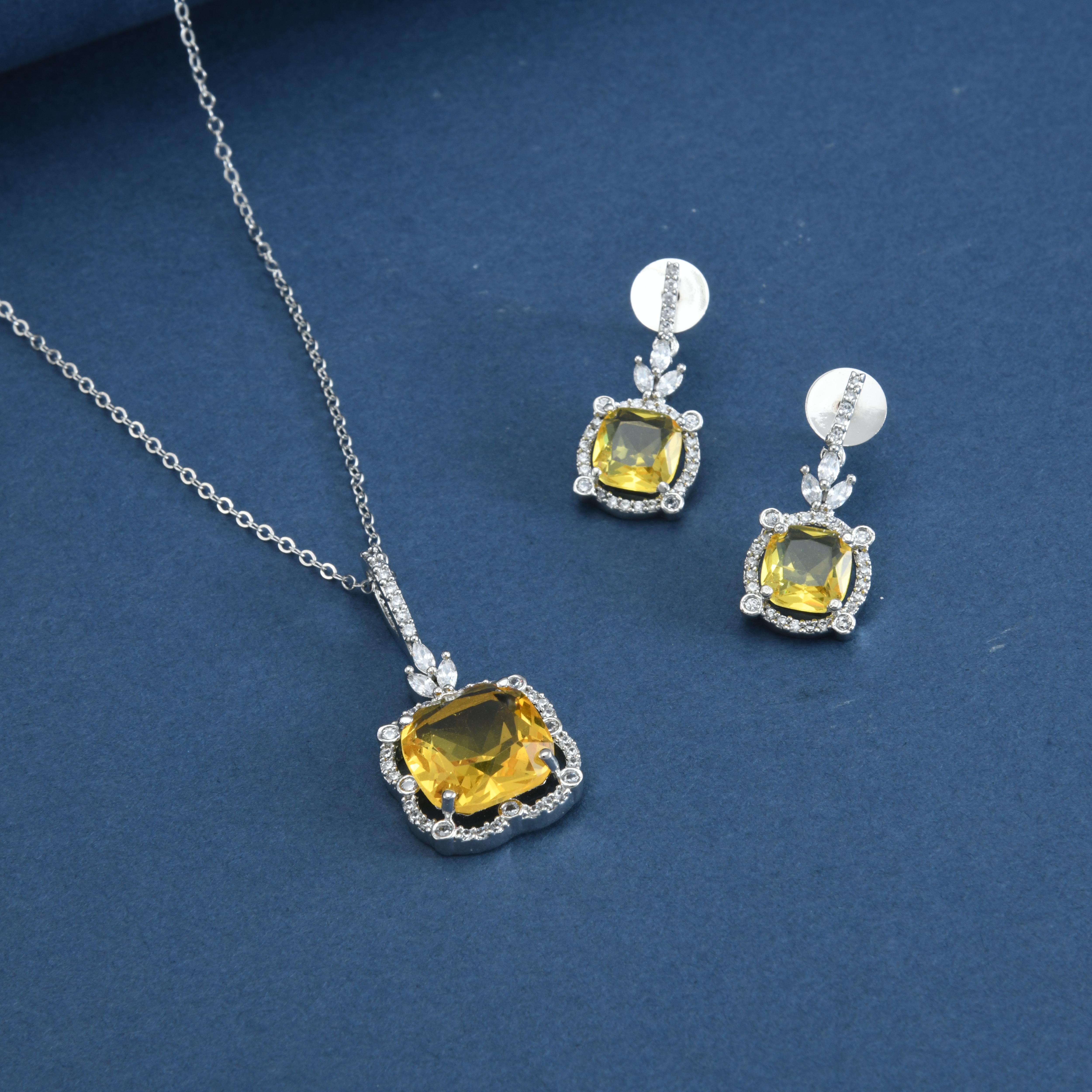 Square Colorful Pendant Set