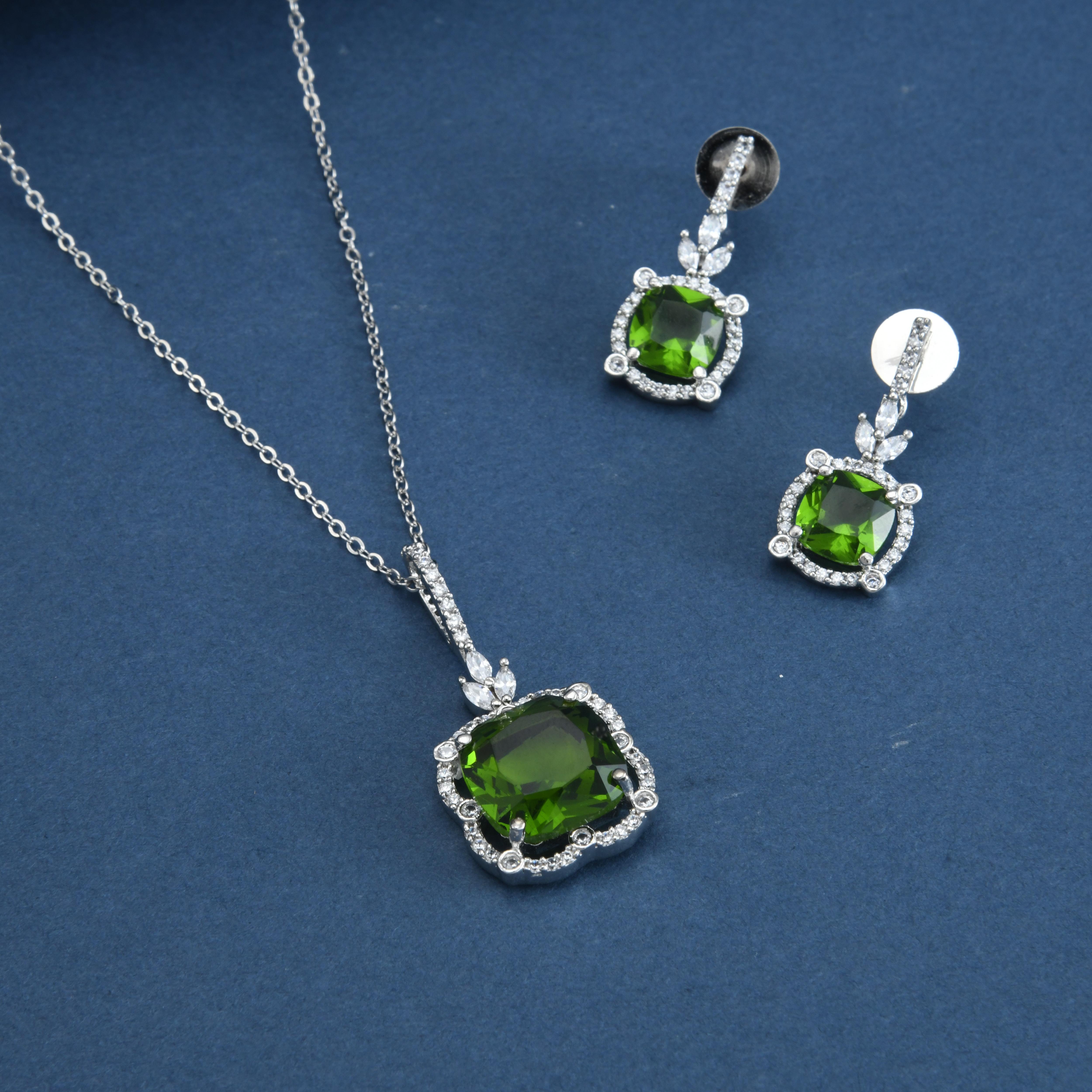 Square Colorful Pendant Set