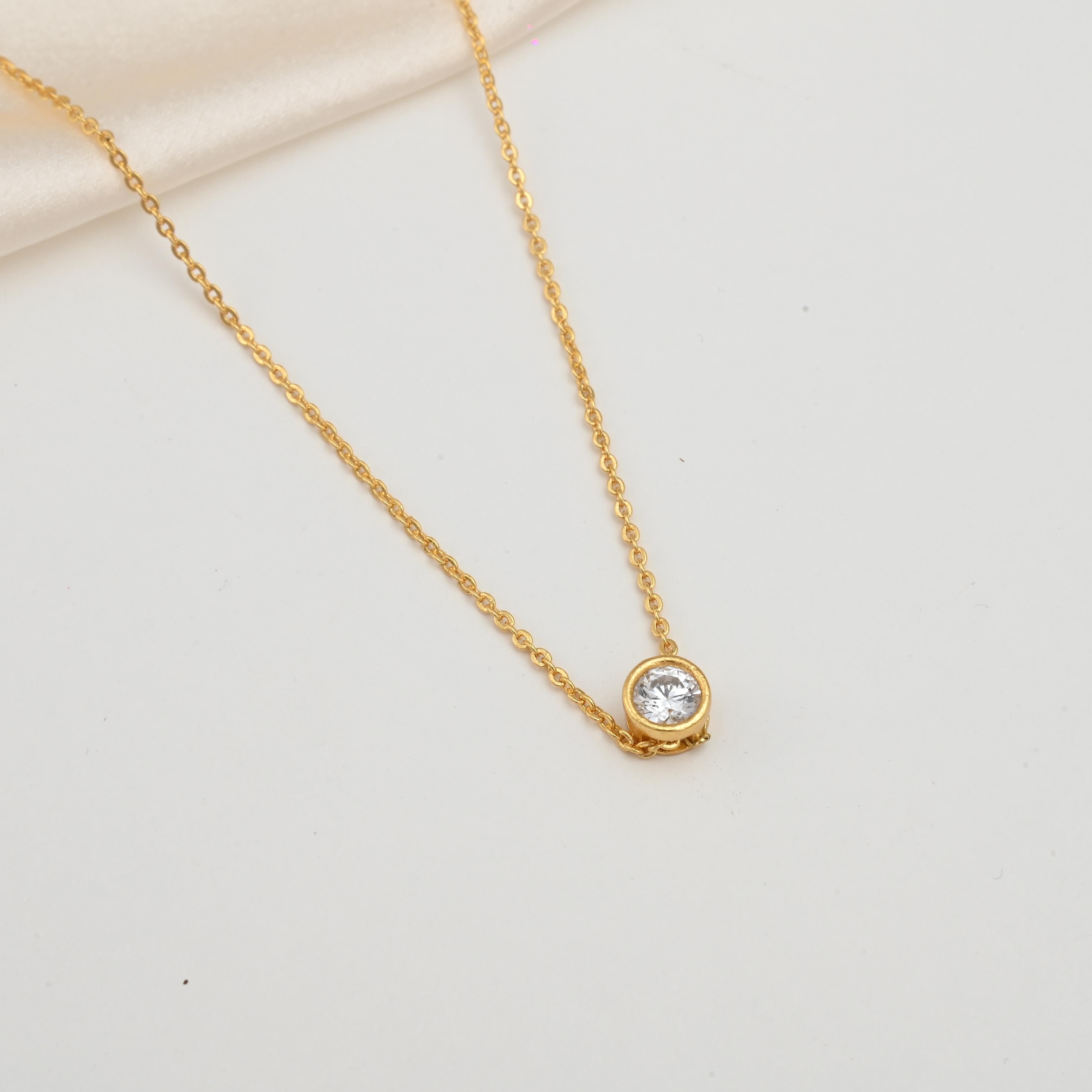 Dainty Diamond Pendant Necklace