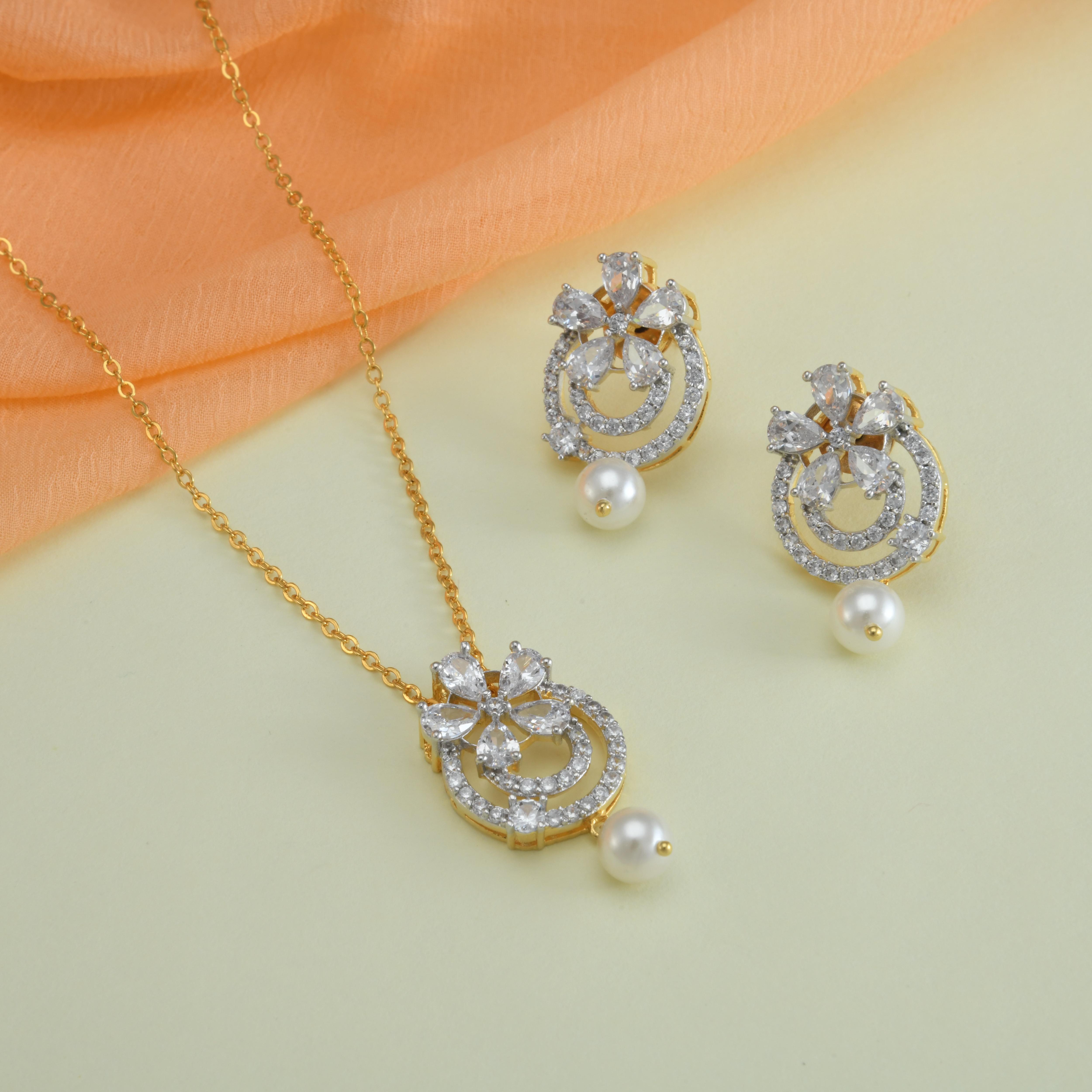 Aria CZ Pendant Set