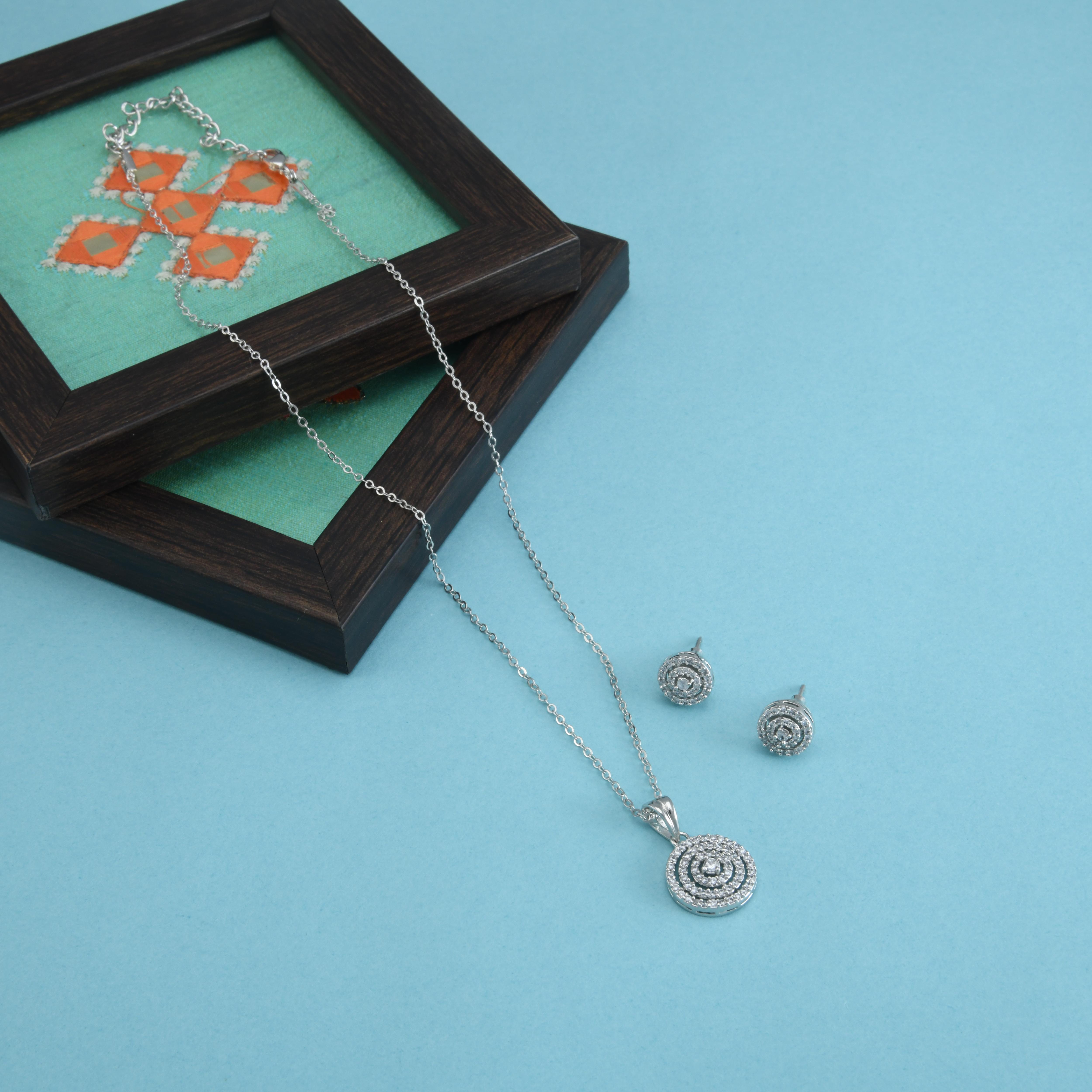 Simple CZ Pendant Set