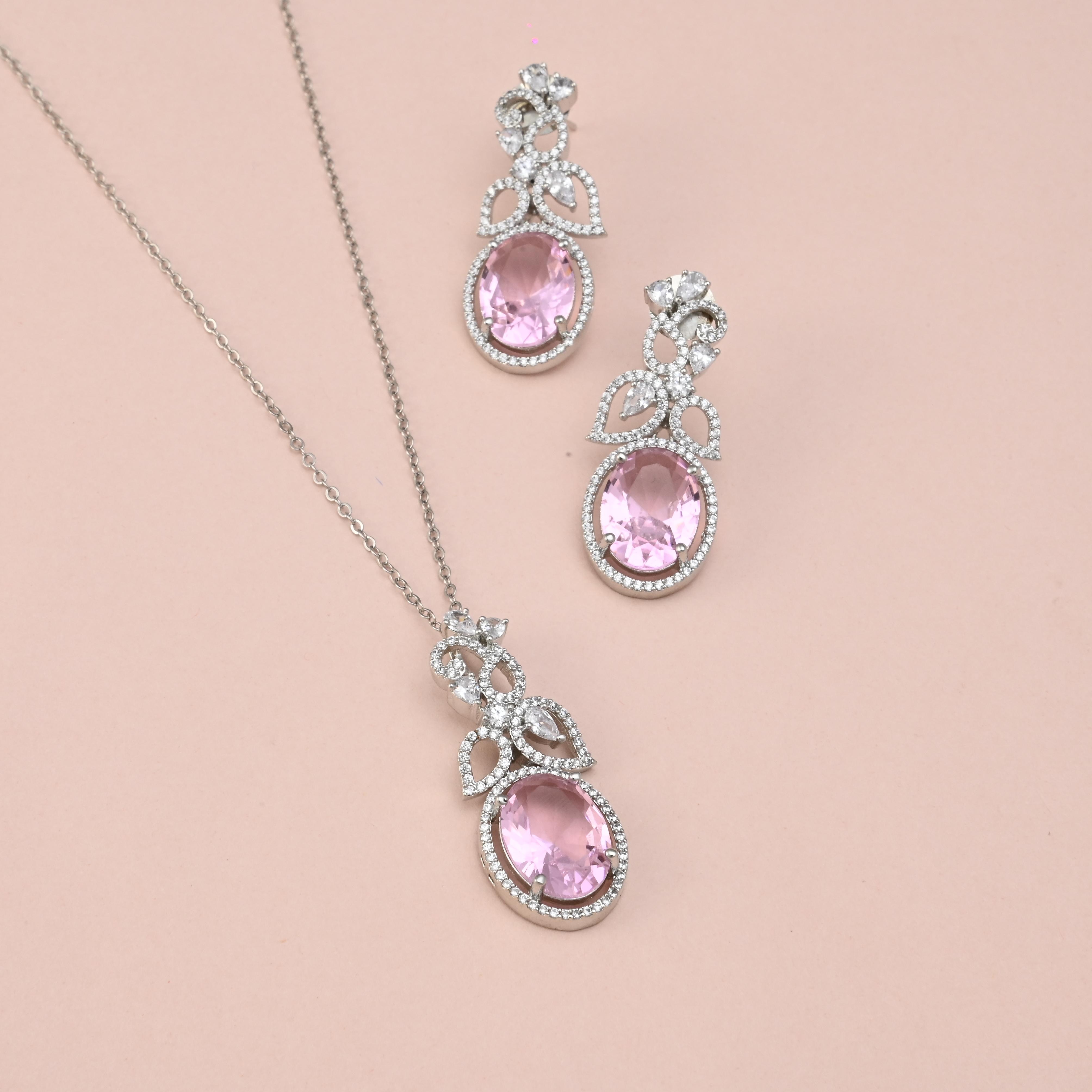 Neli CZ Pendant set