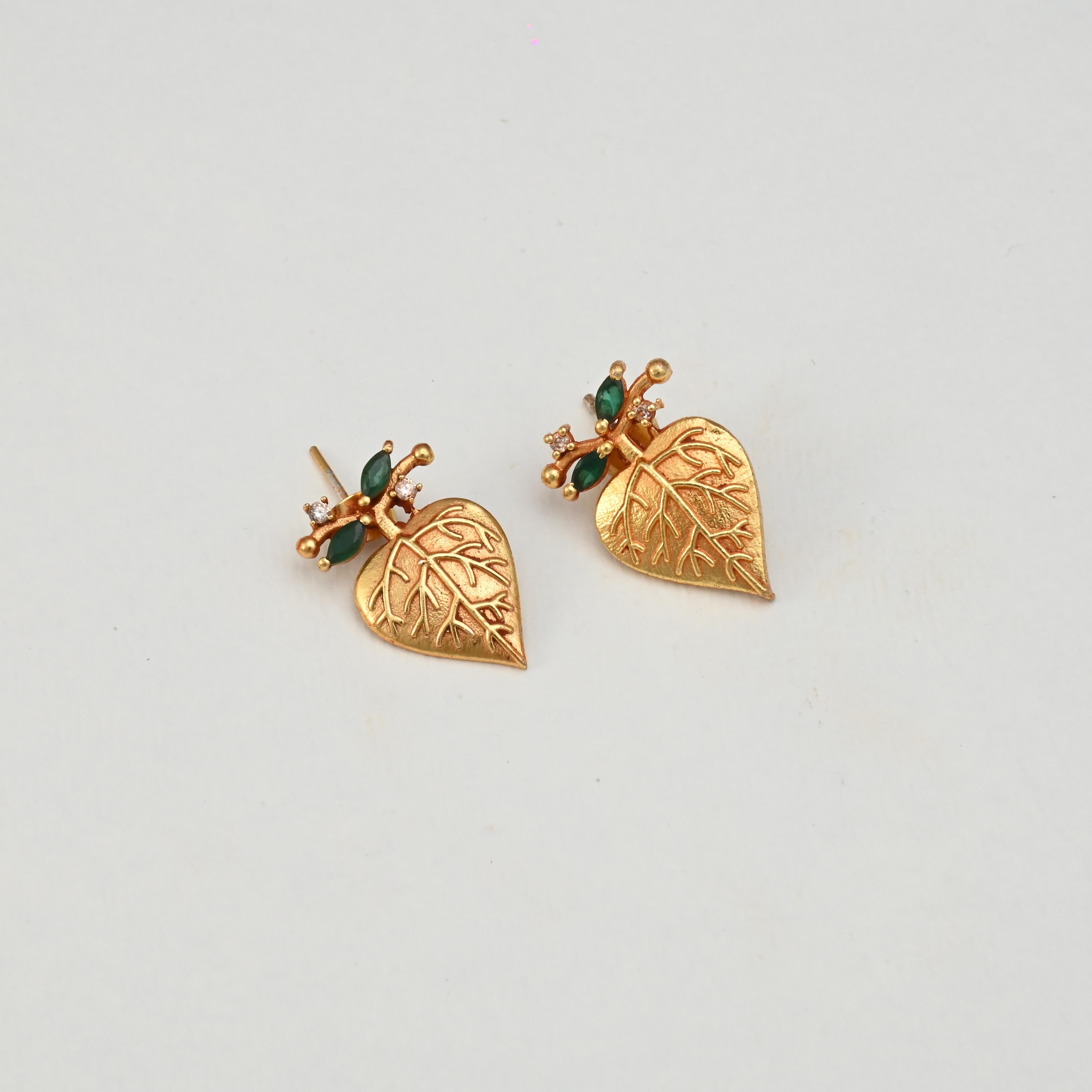 Vida Earrings