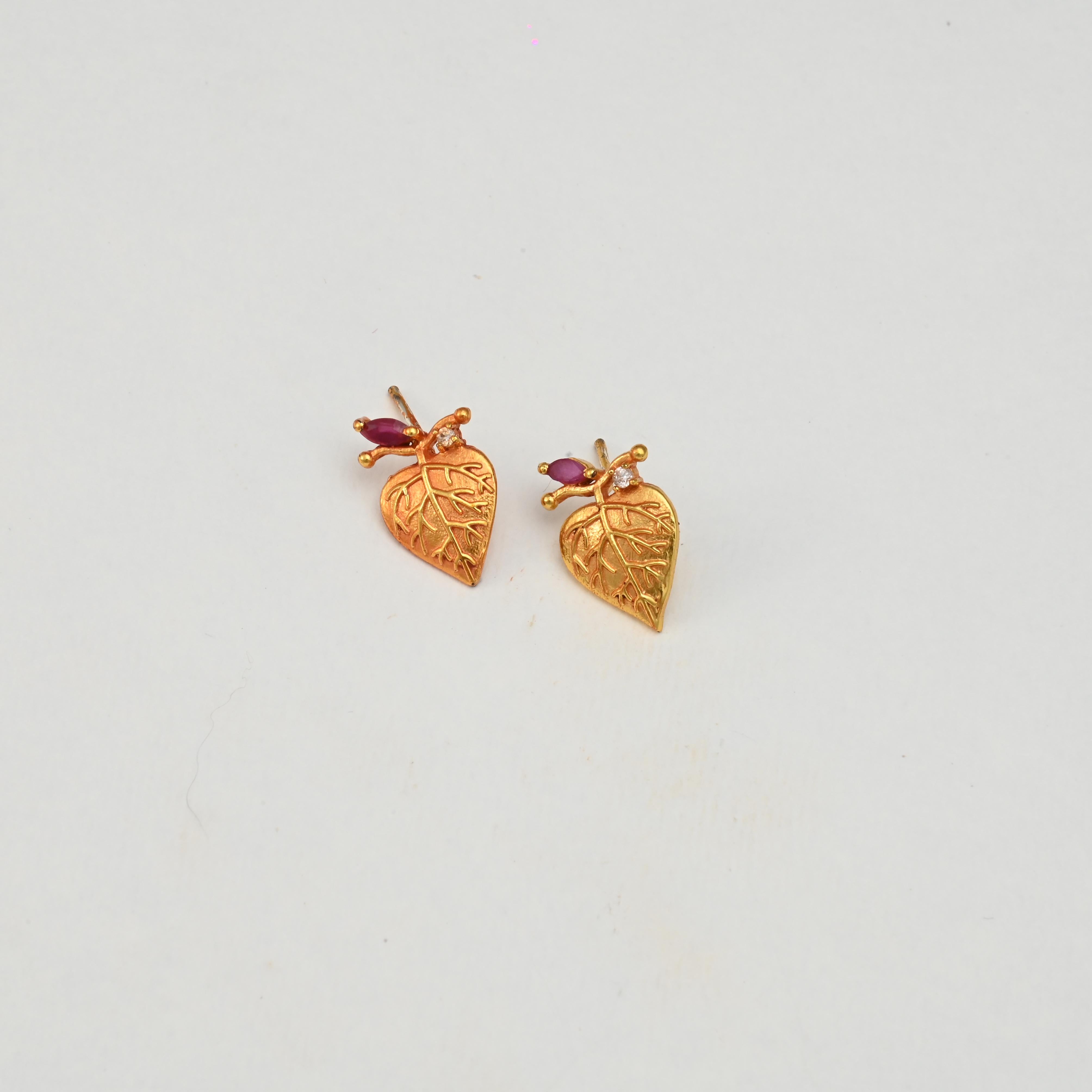 Vida Earrings