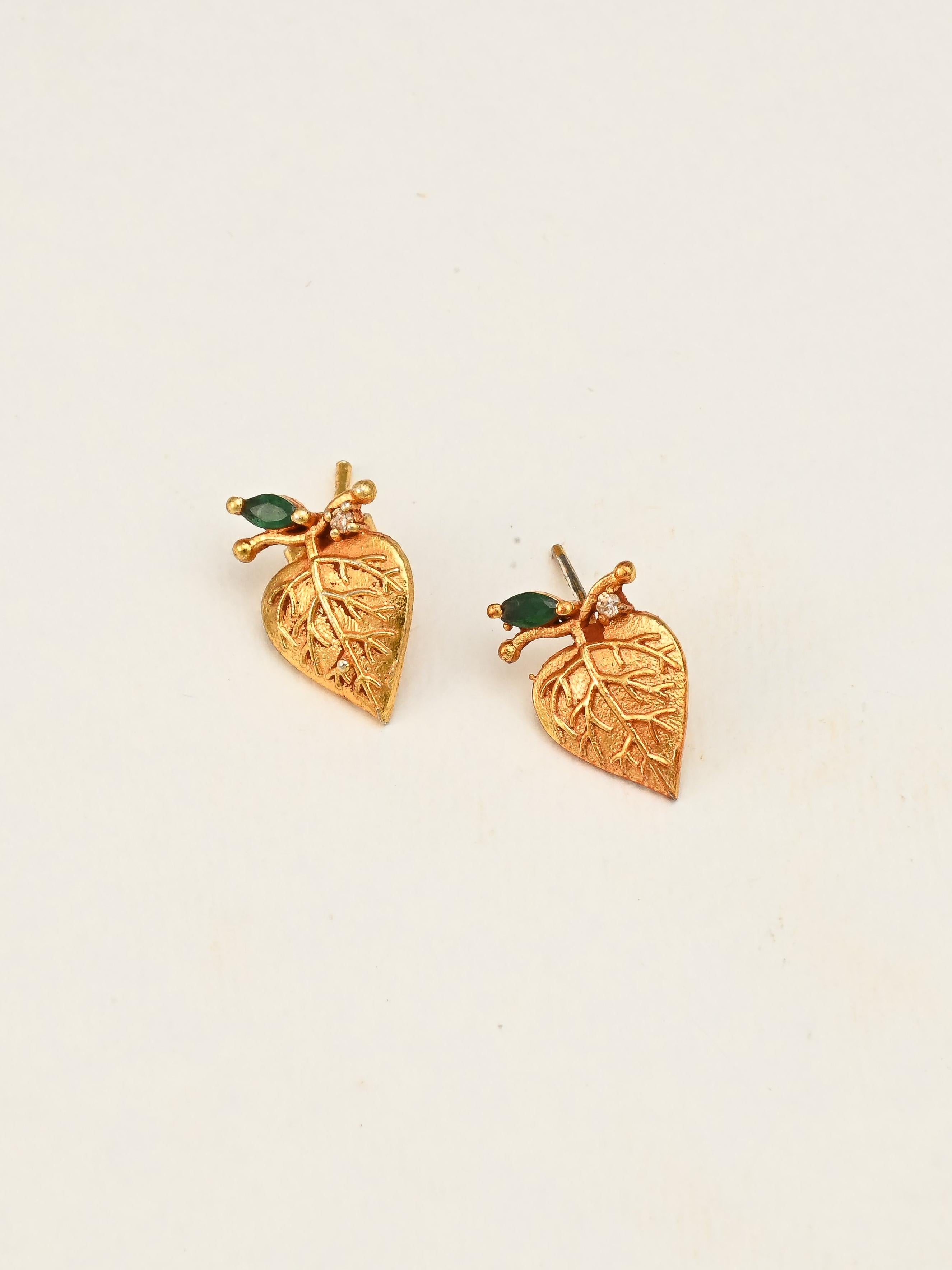 Vida Earrings