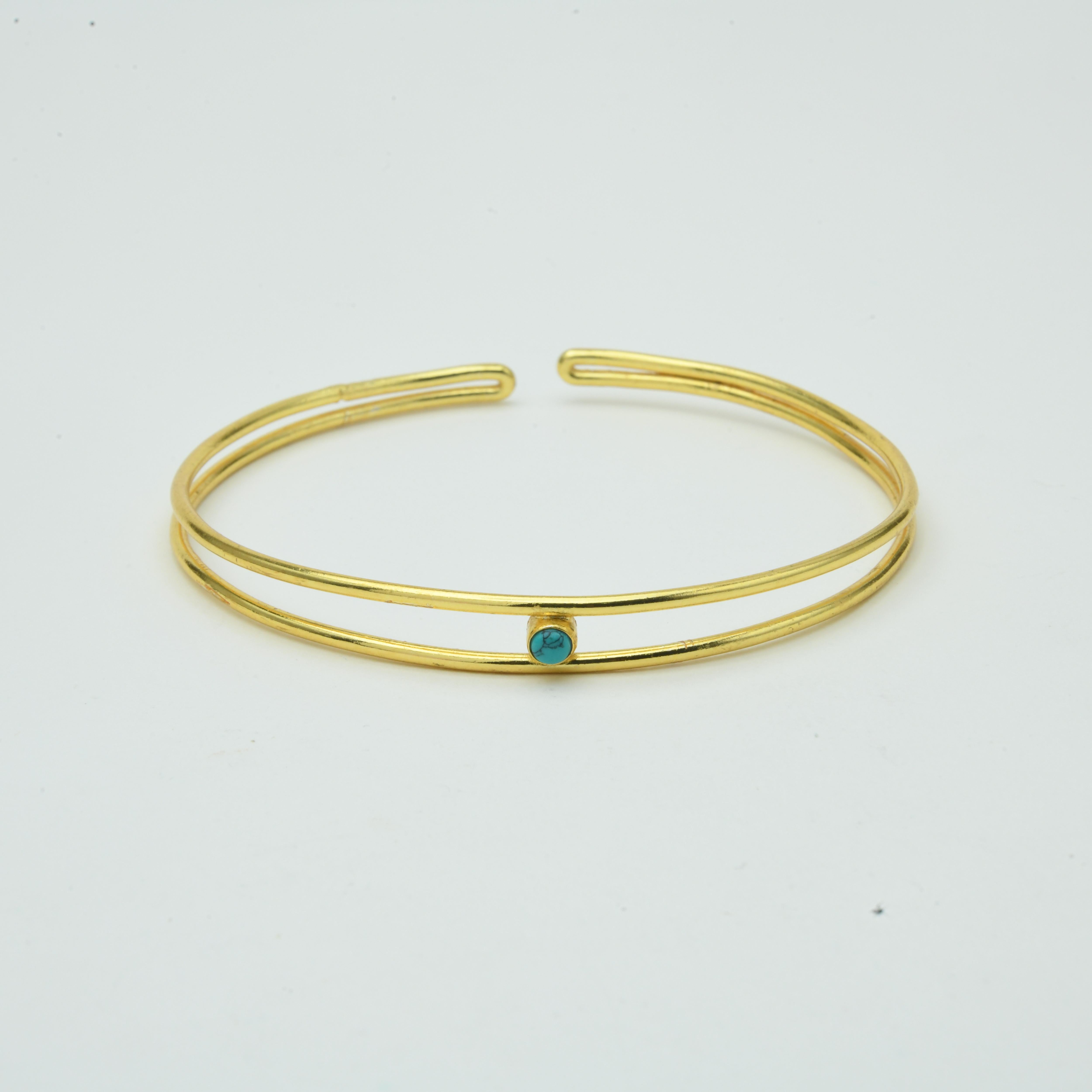 Tanvi Stone Armlet - Gold Polish