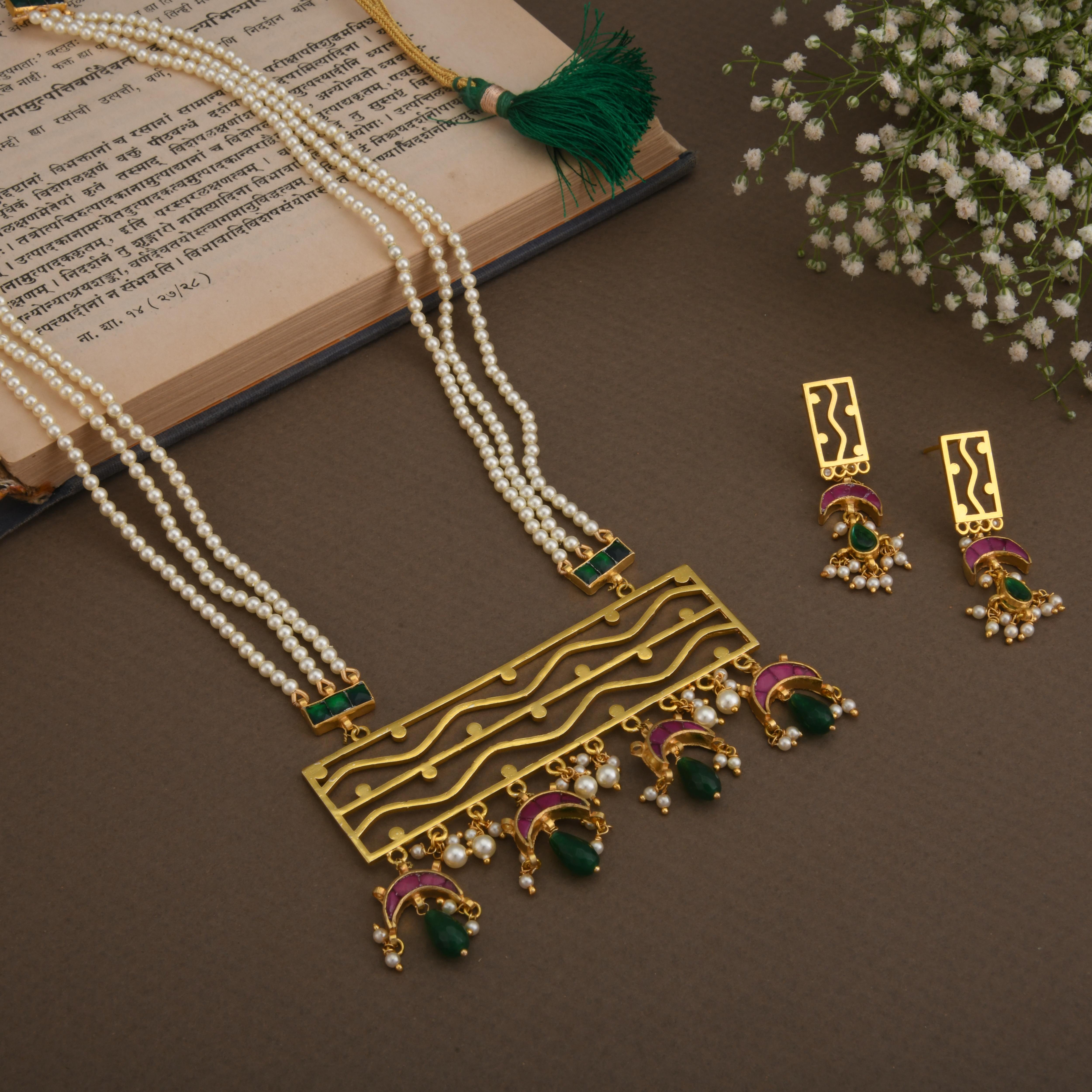 Nayantara Rangoli Necklace