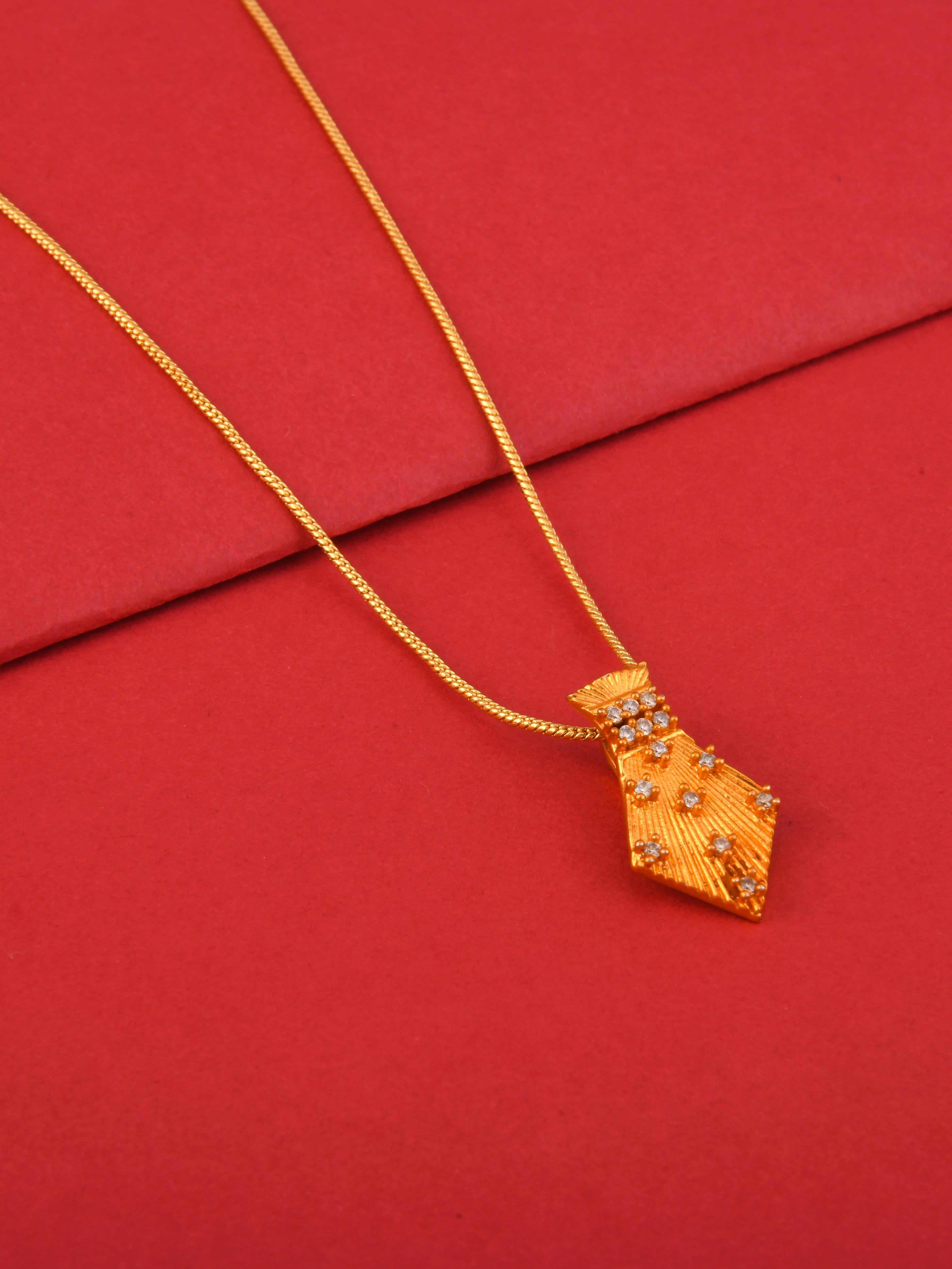 Durva Pendant Necklace