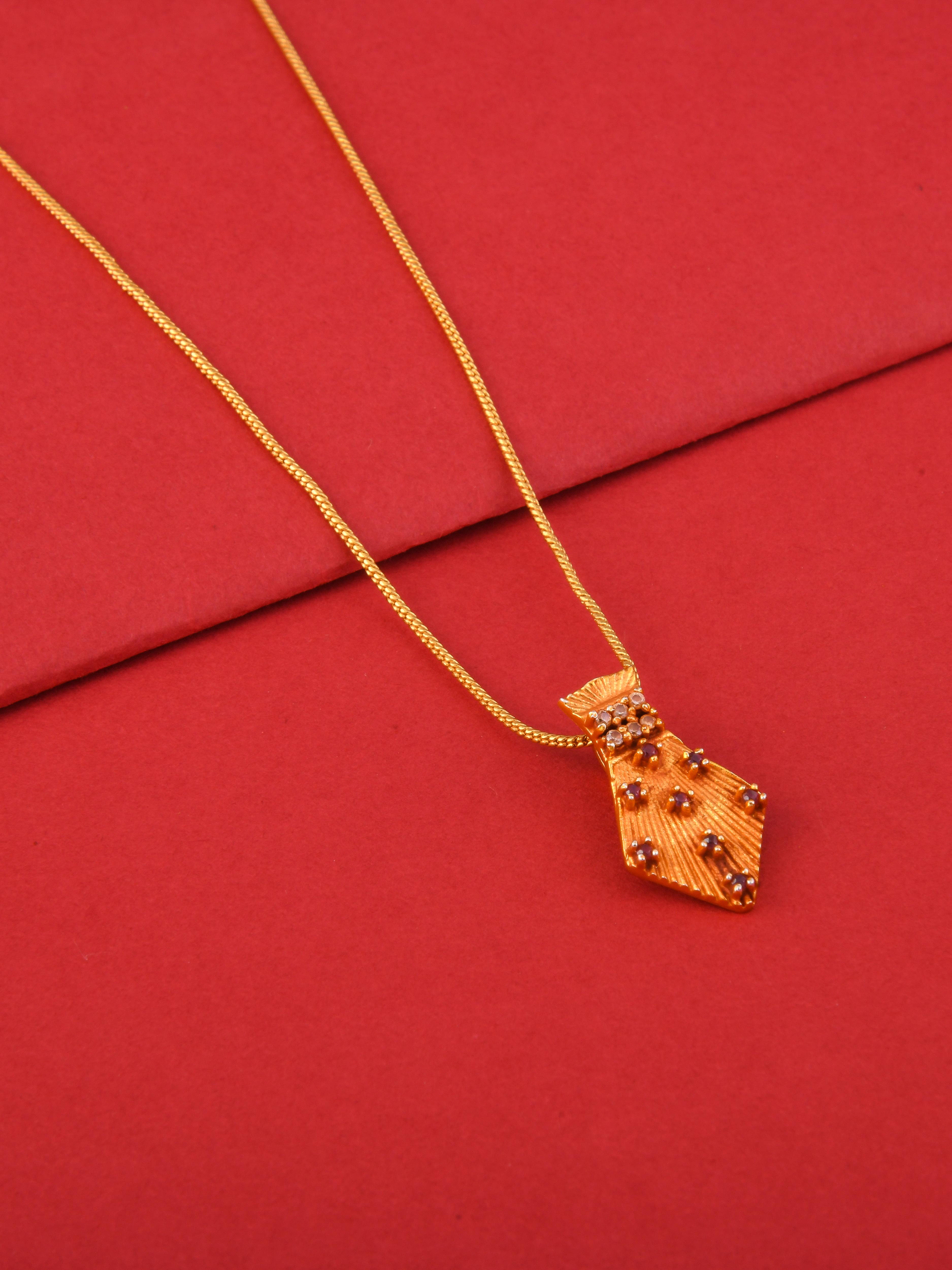 Durva Pendant Necklace