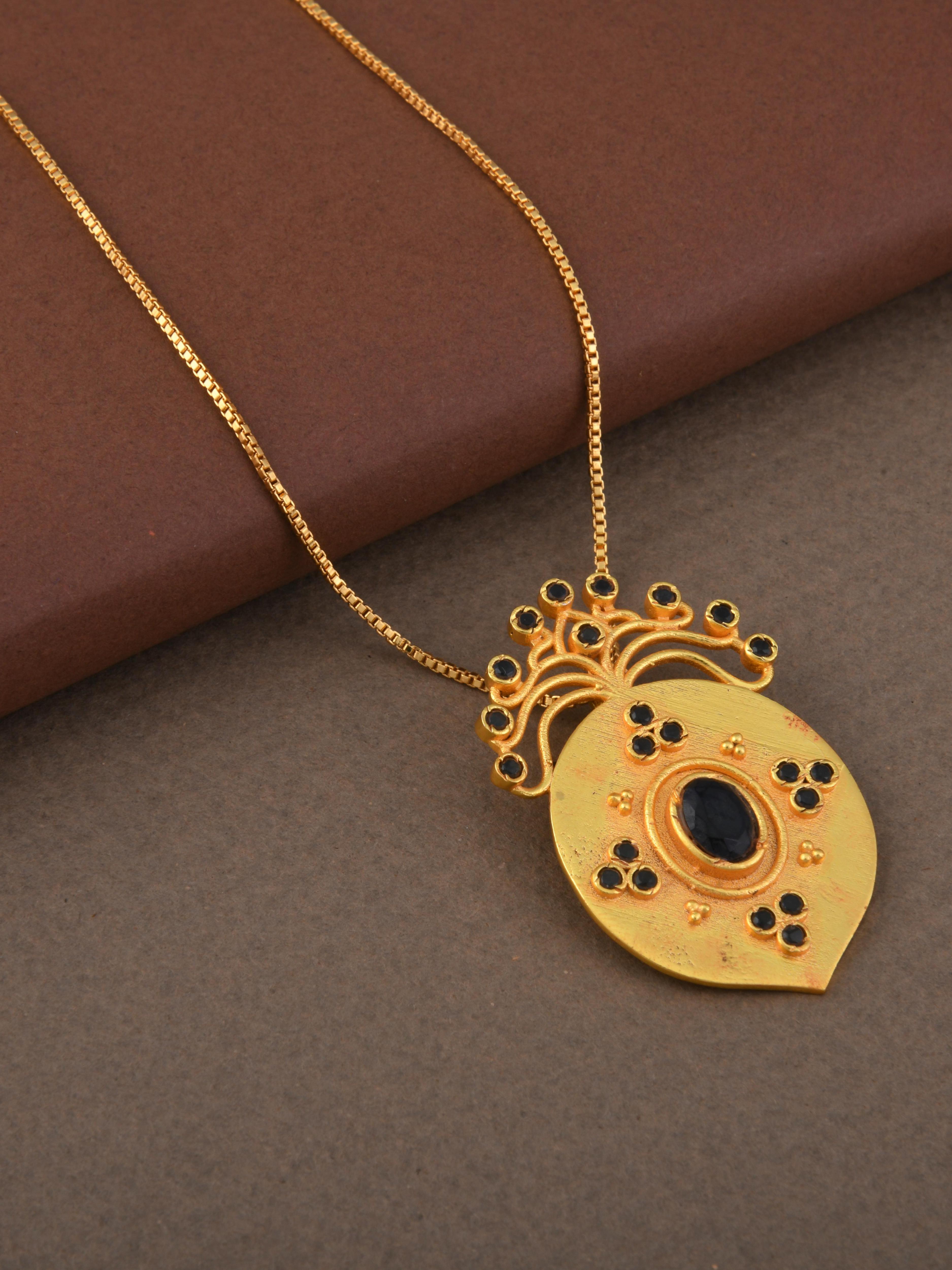 Lolitam Pendant Necklace