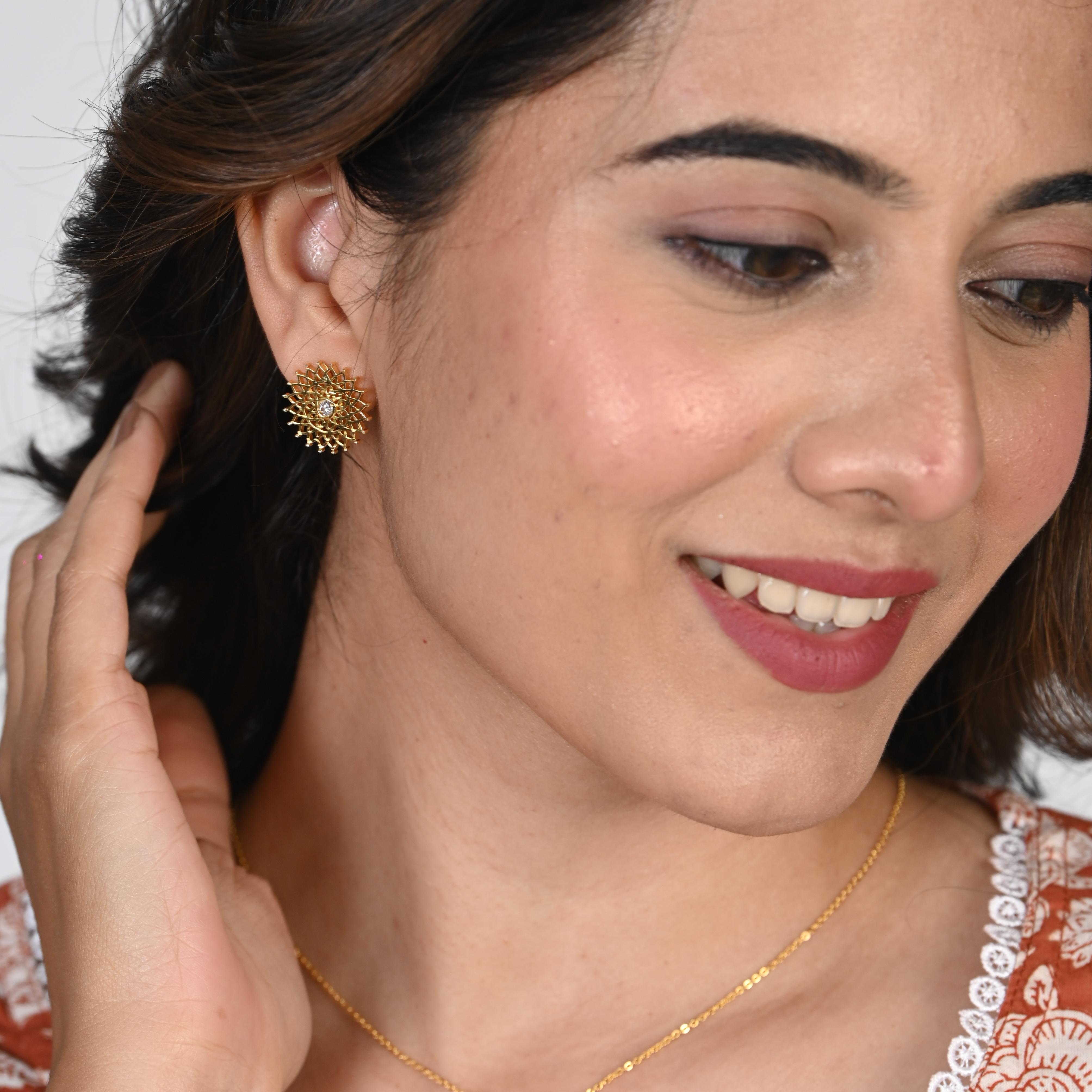 Alpona Stud Earrings
