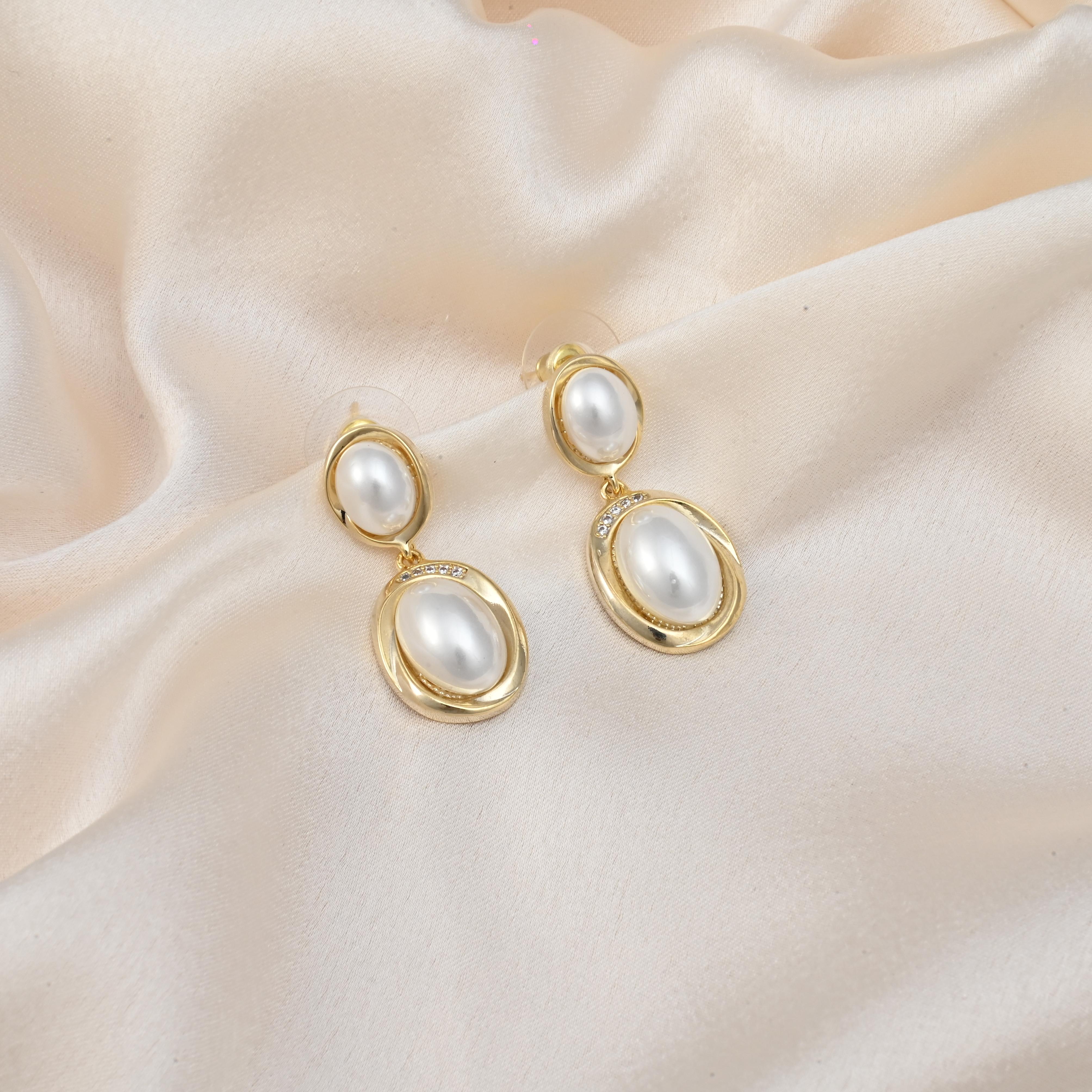 Shell Pearl Dangler Earrings