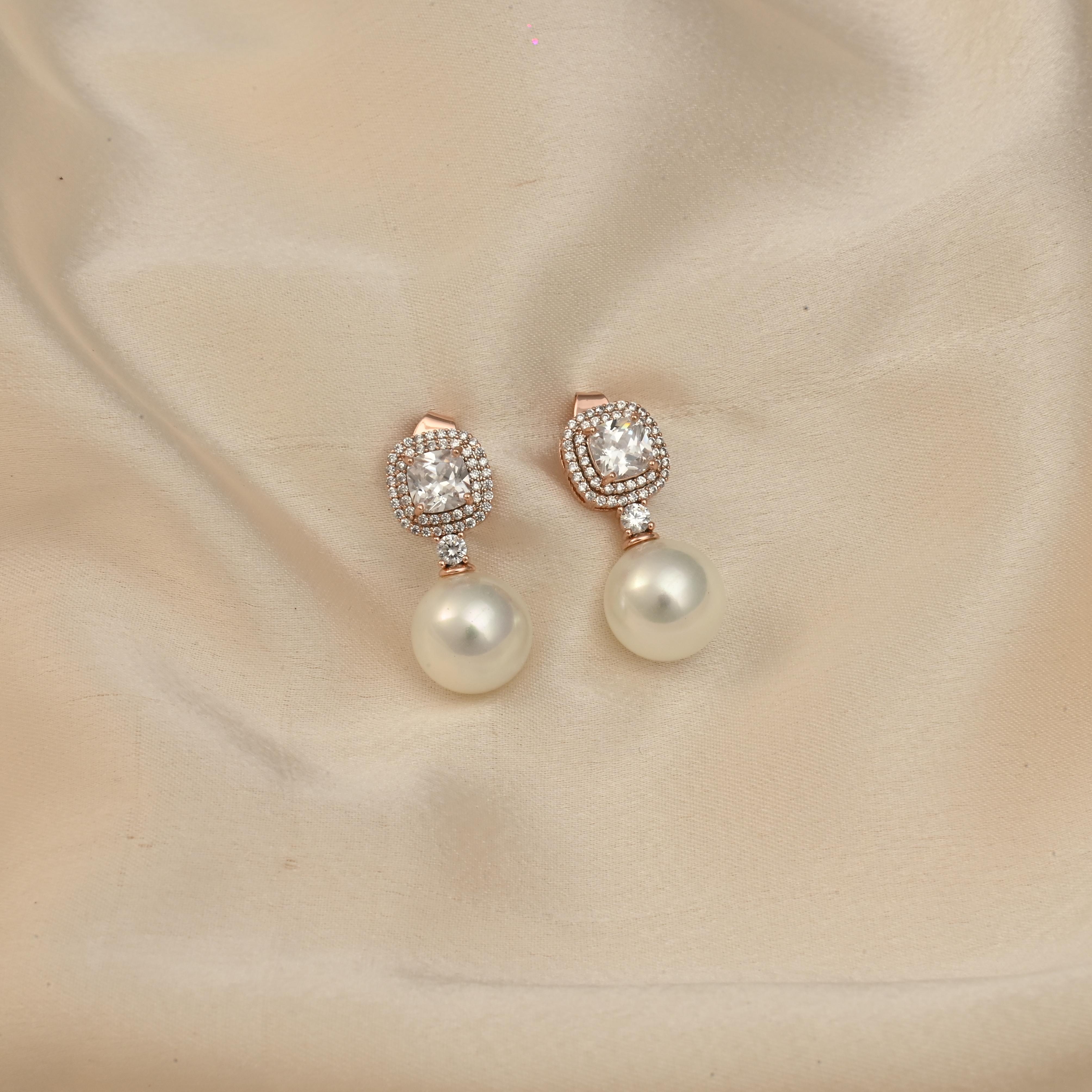 Rose Gold Pearl Studs Earrings