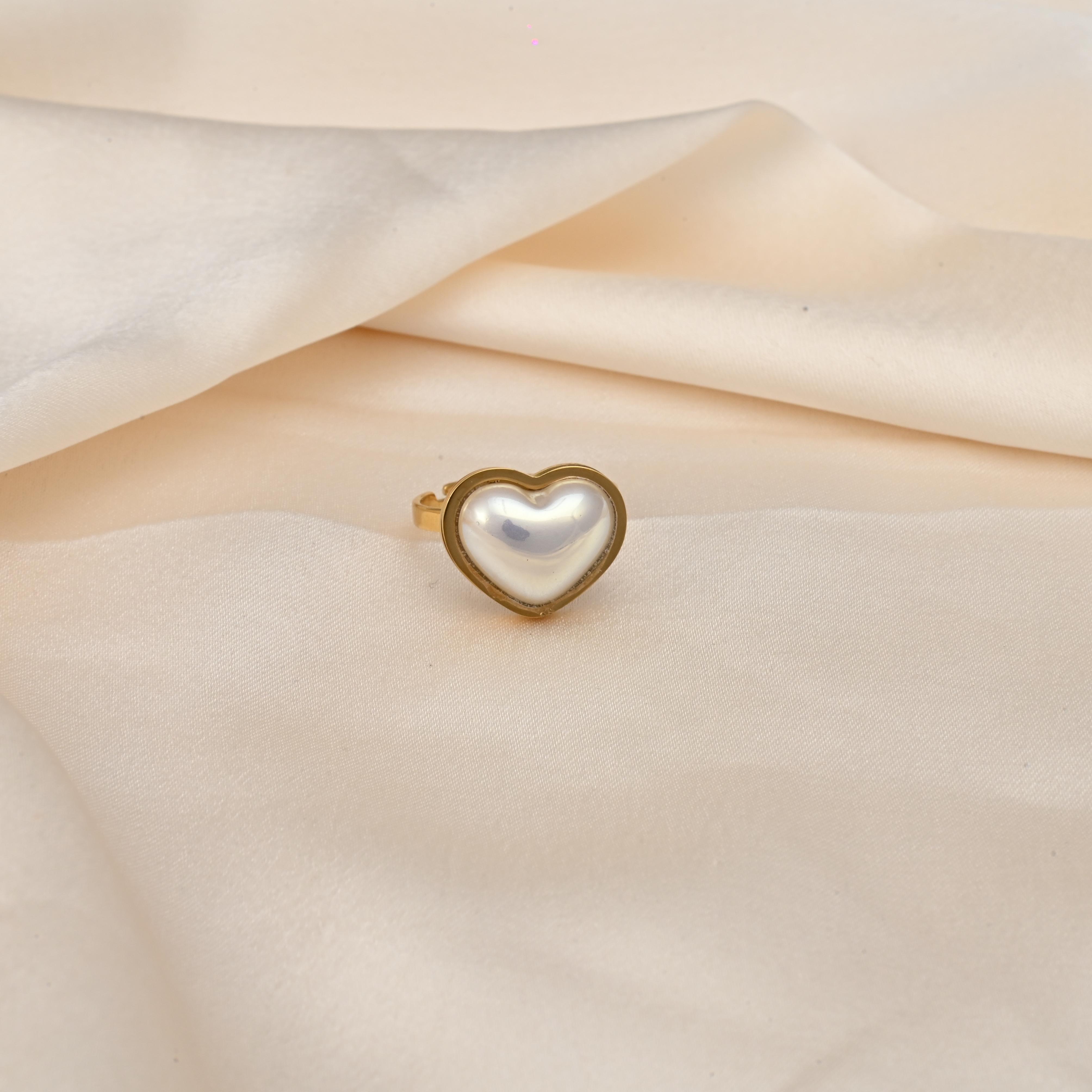 Pearl Heart Ring