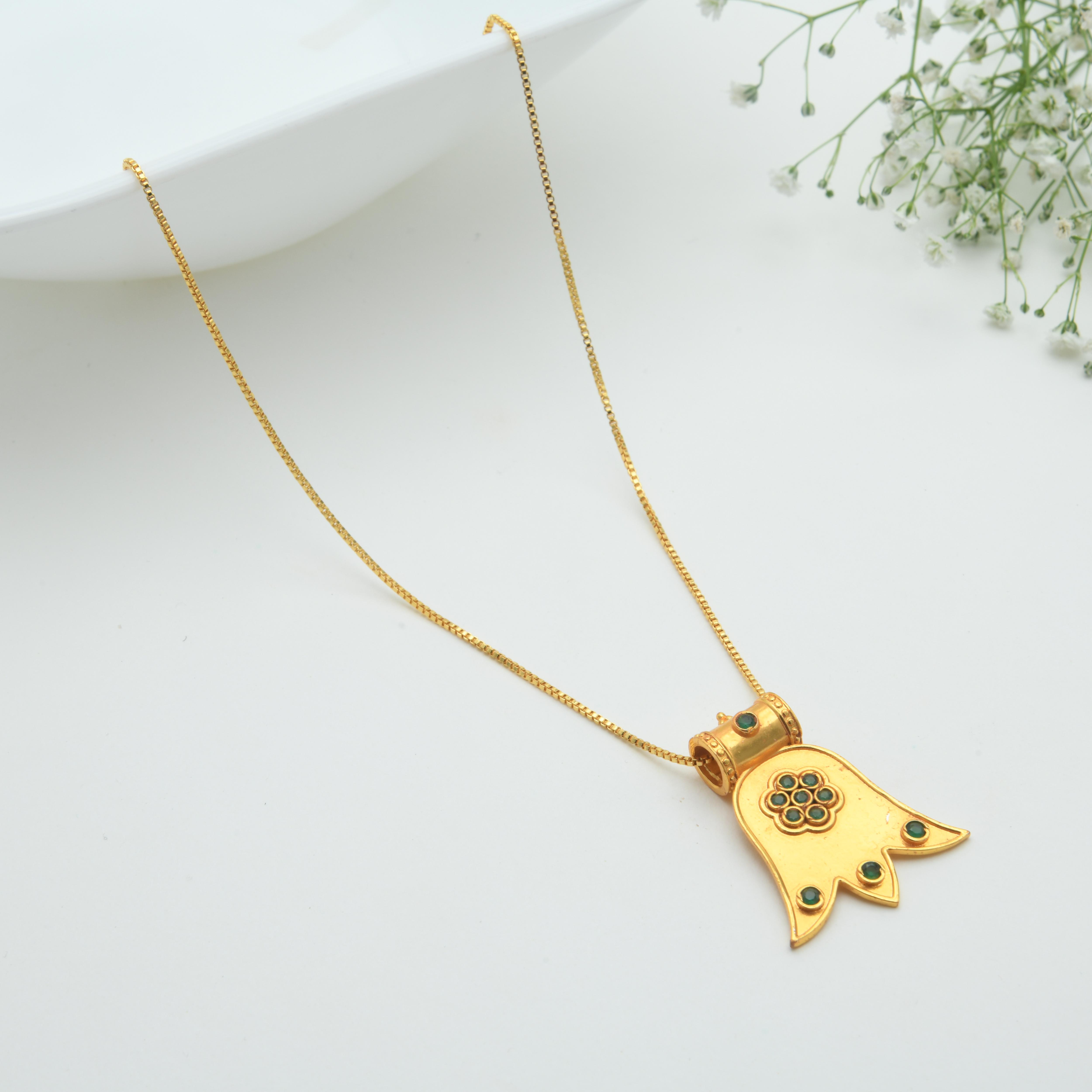 Alatam Pendant Necklace