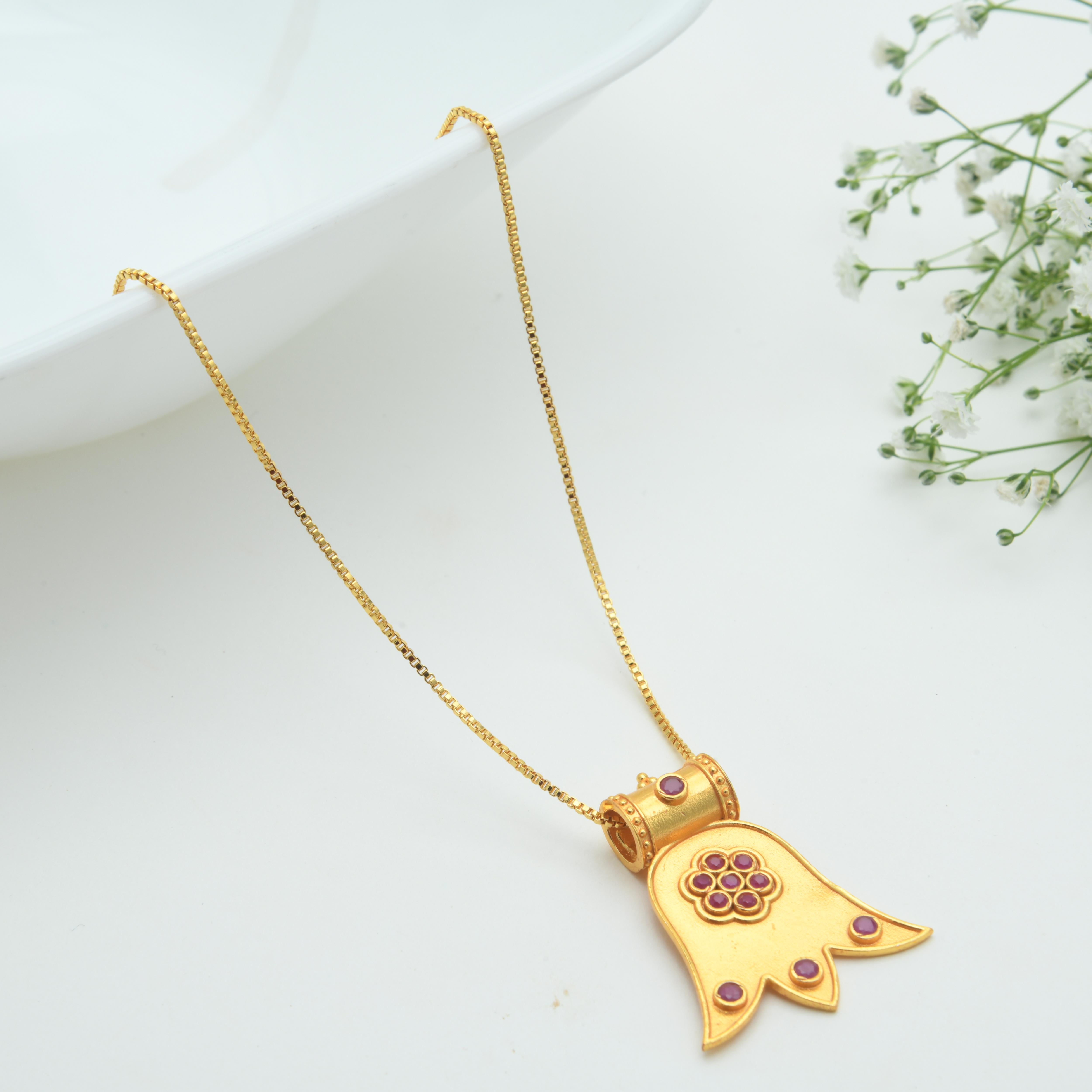 Alatam Pendant Necklace