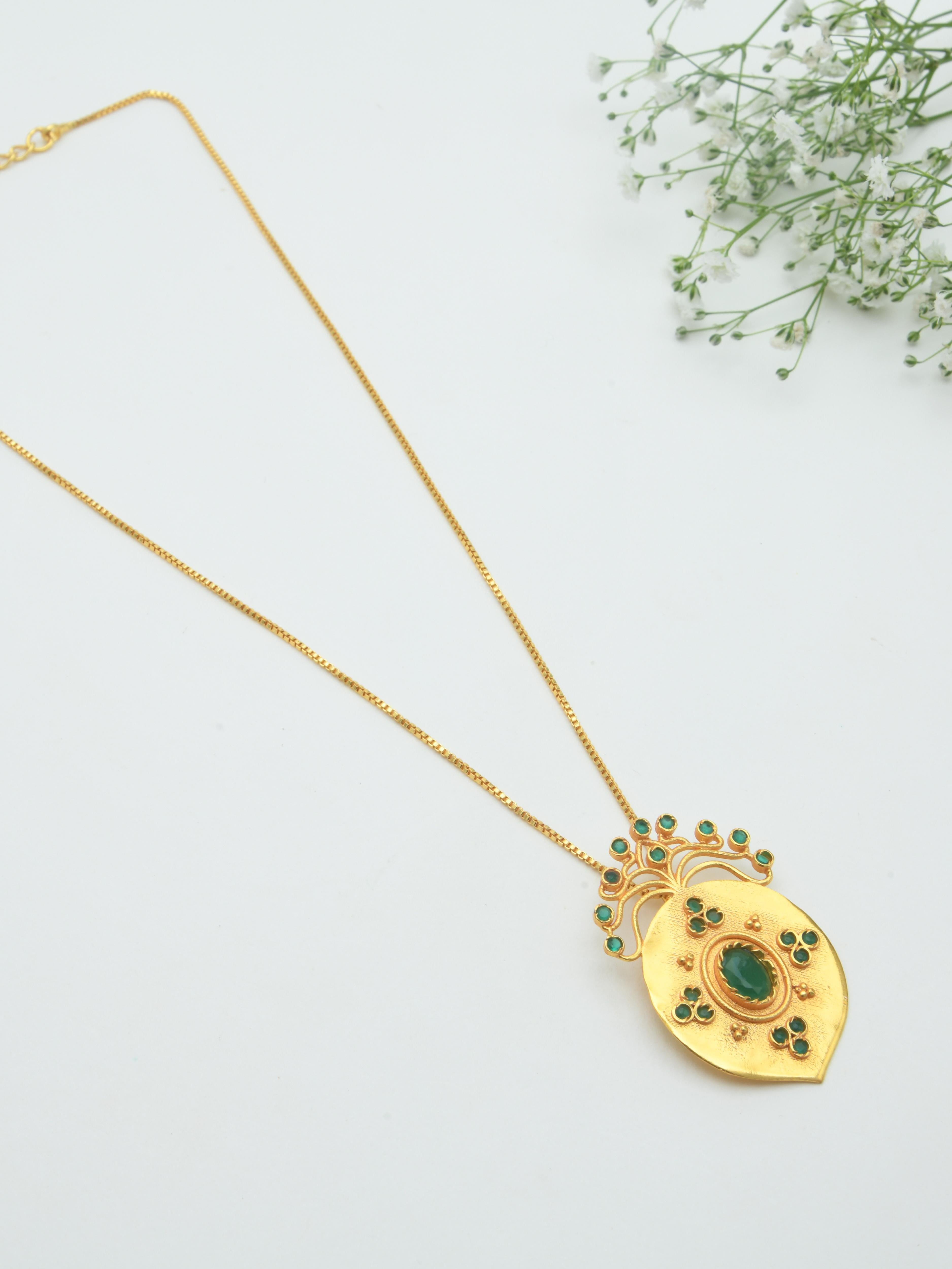 Lolitam Pendant Necklace