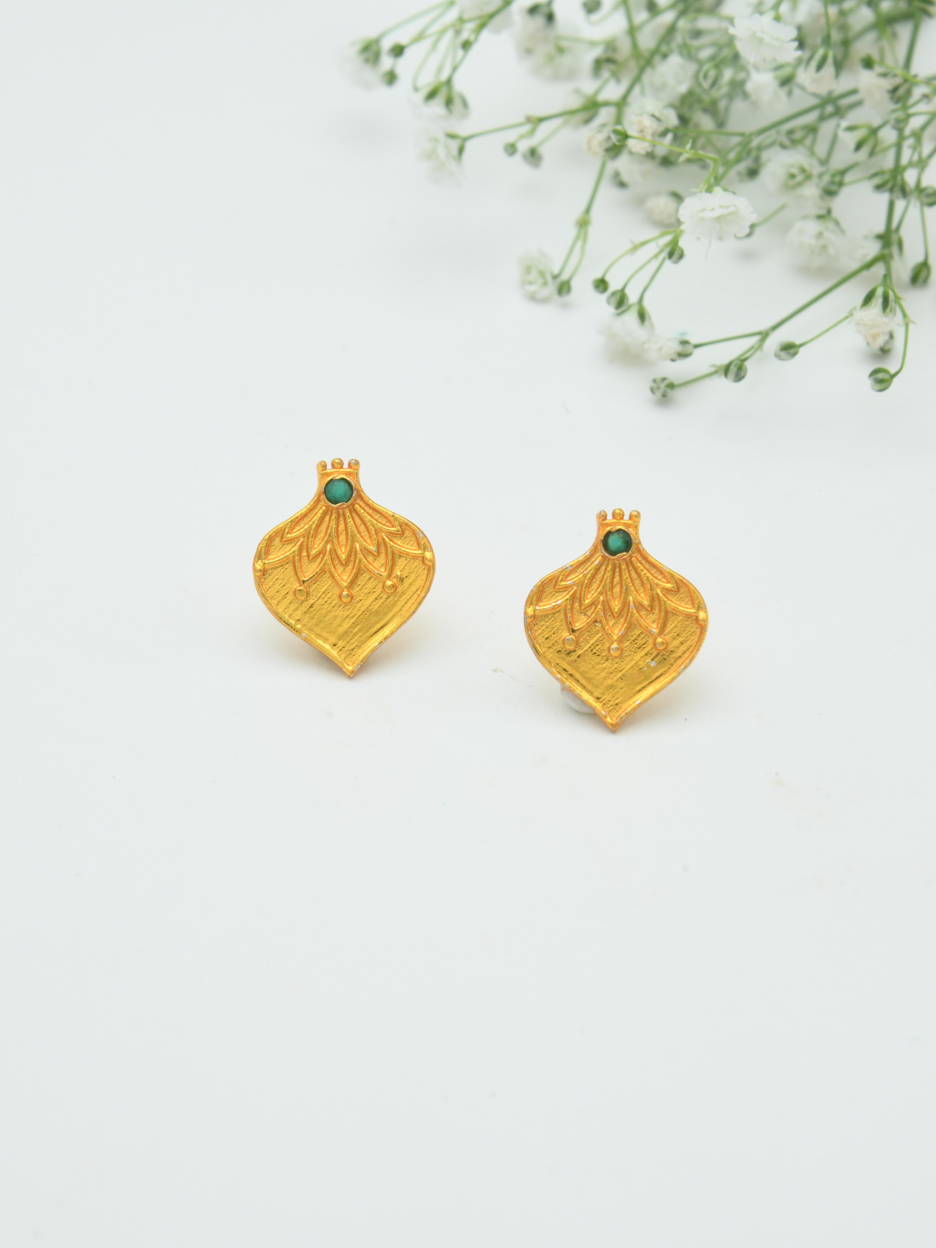 Suchi Earrings