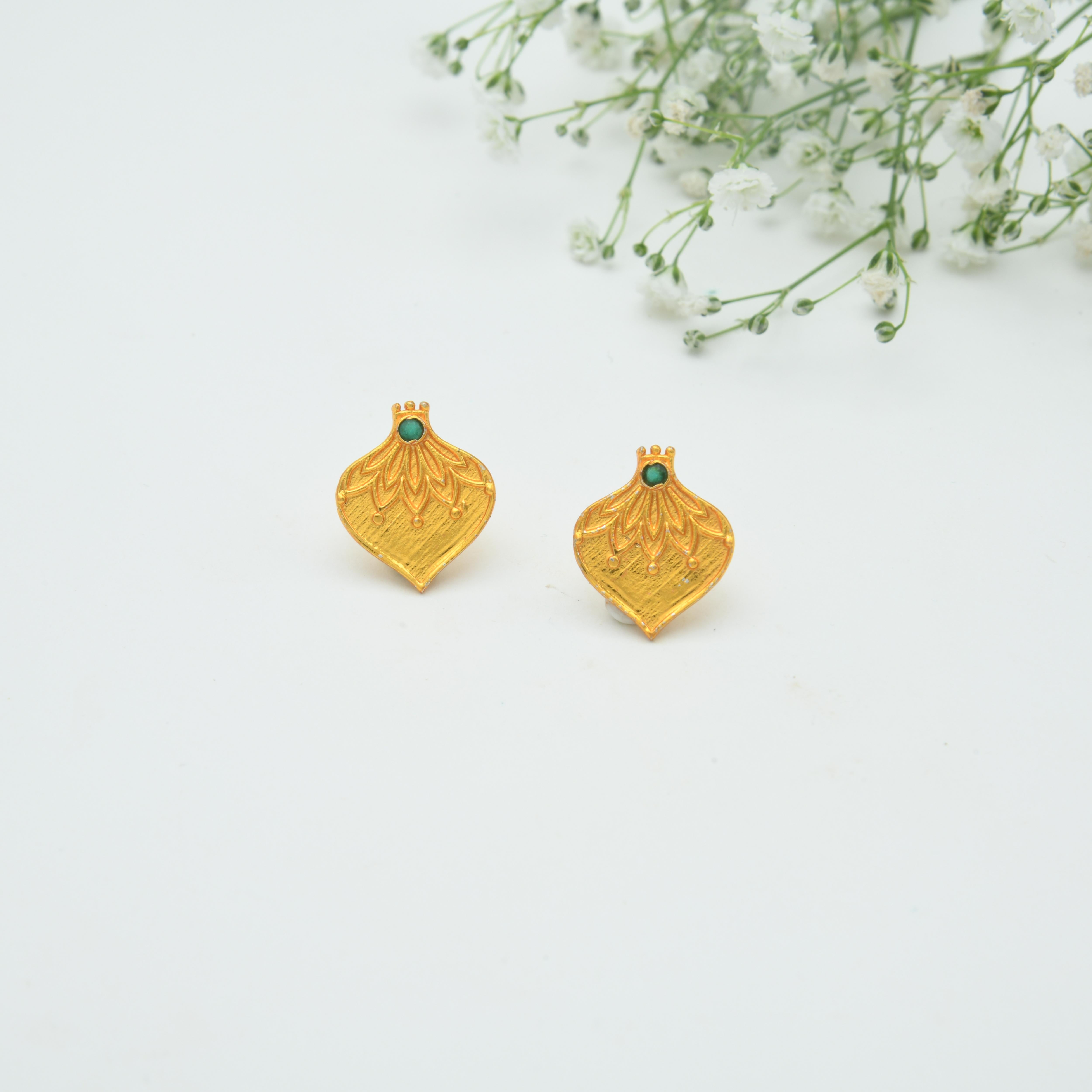 Suchi Earrings