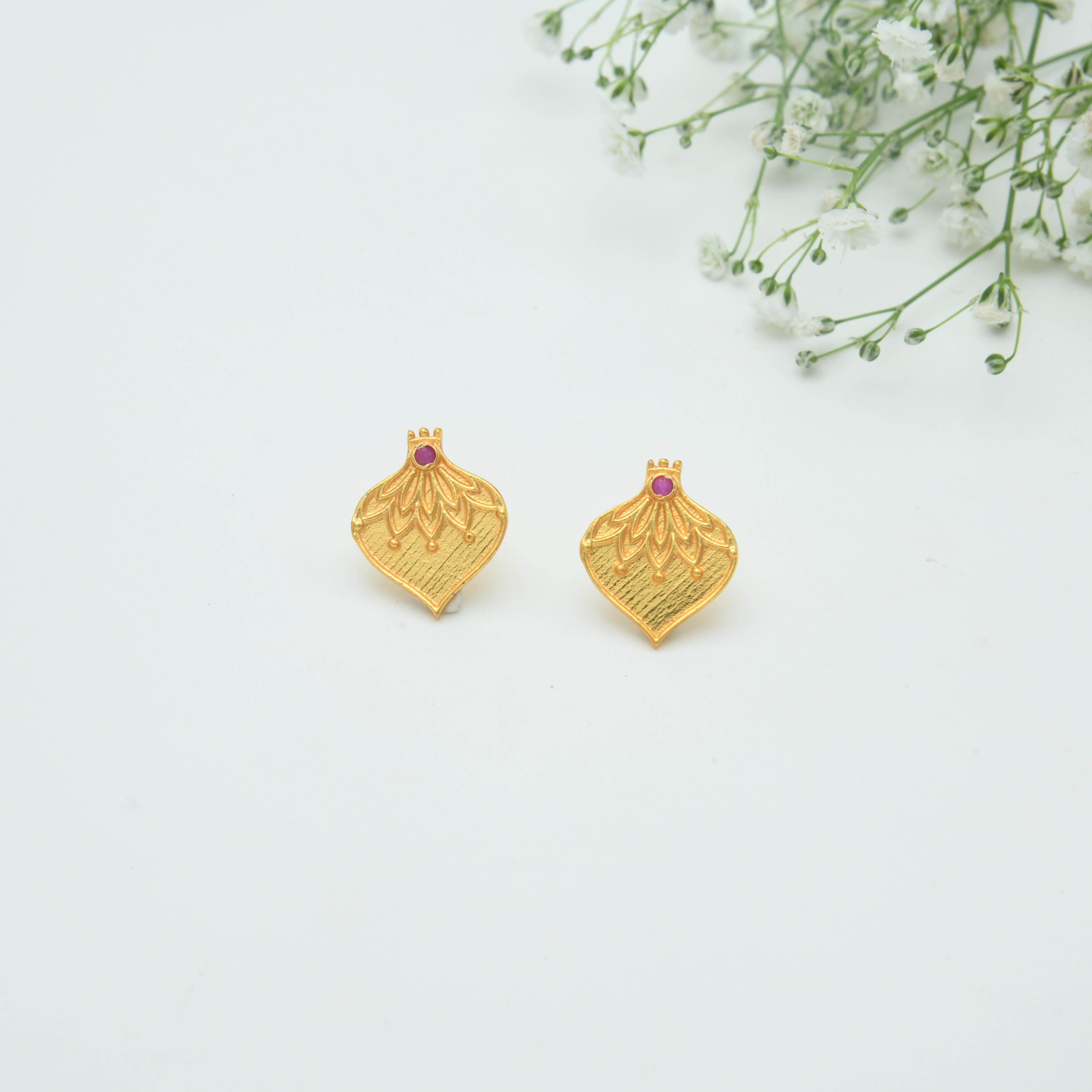 Suchi Earrings