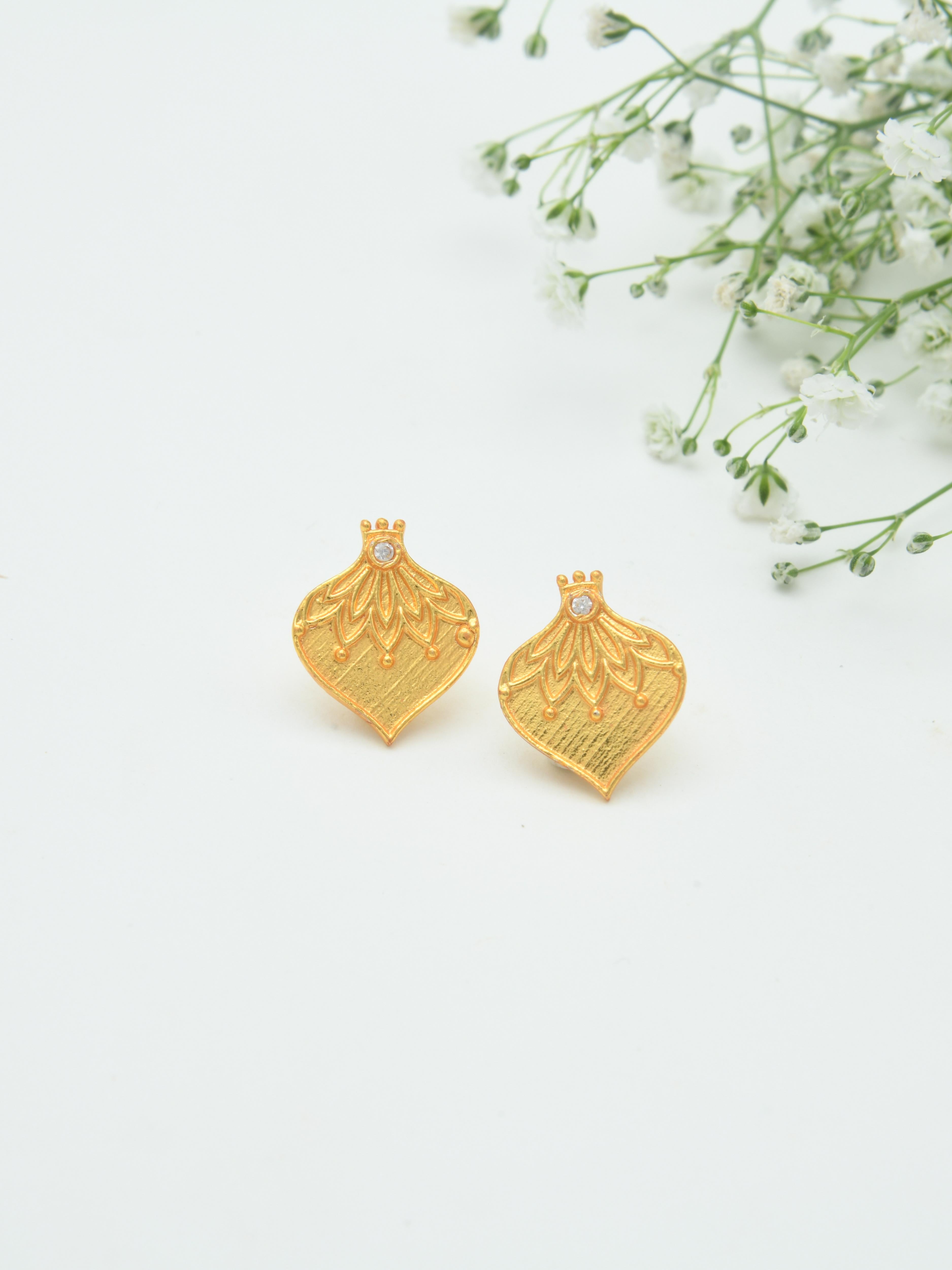 Suchi Earrings