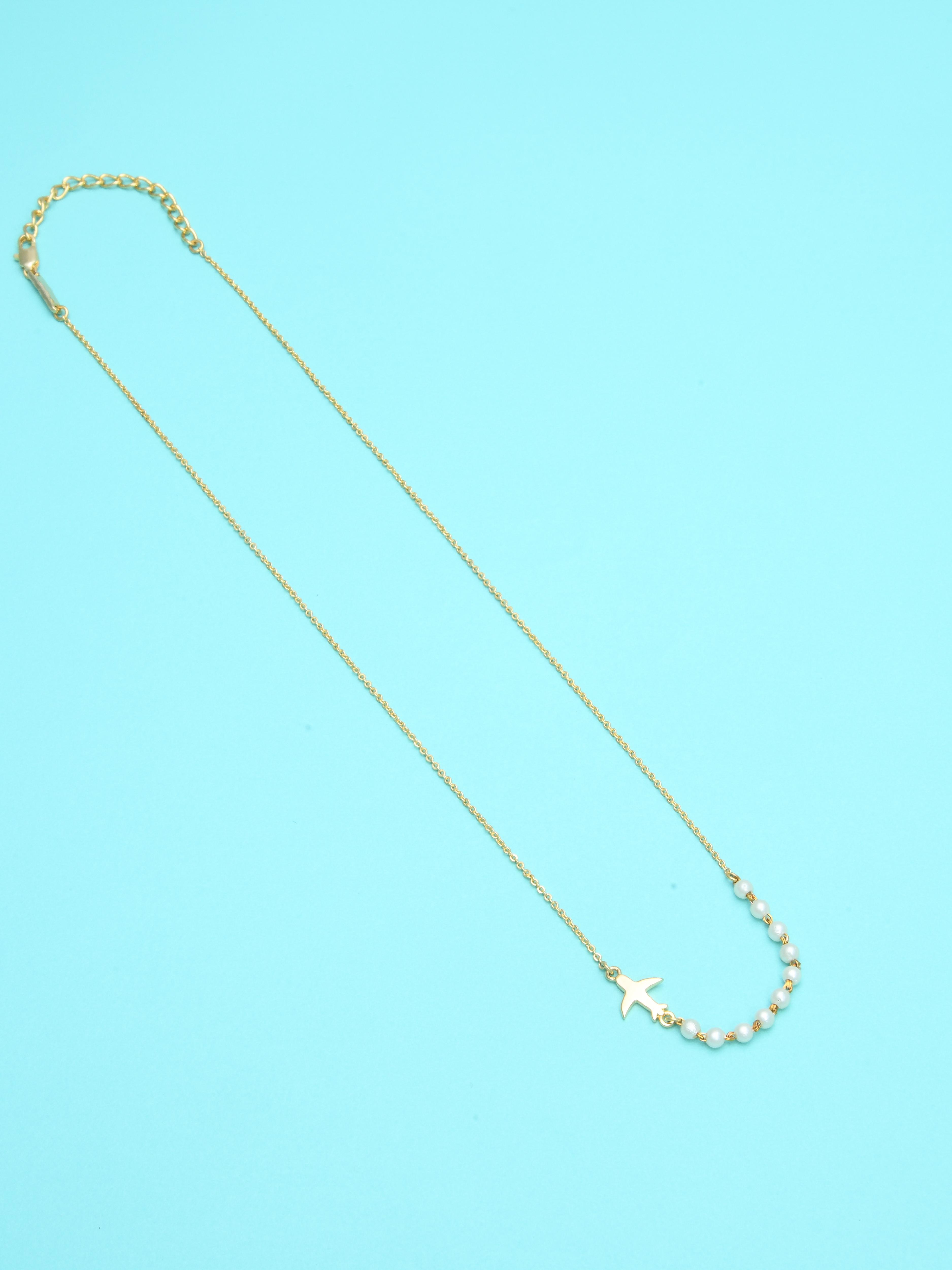 Playful In Pearl Pendant Necklace