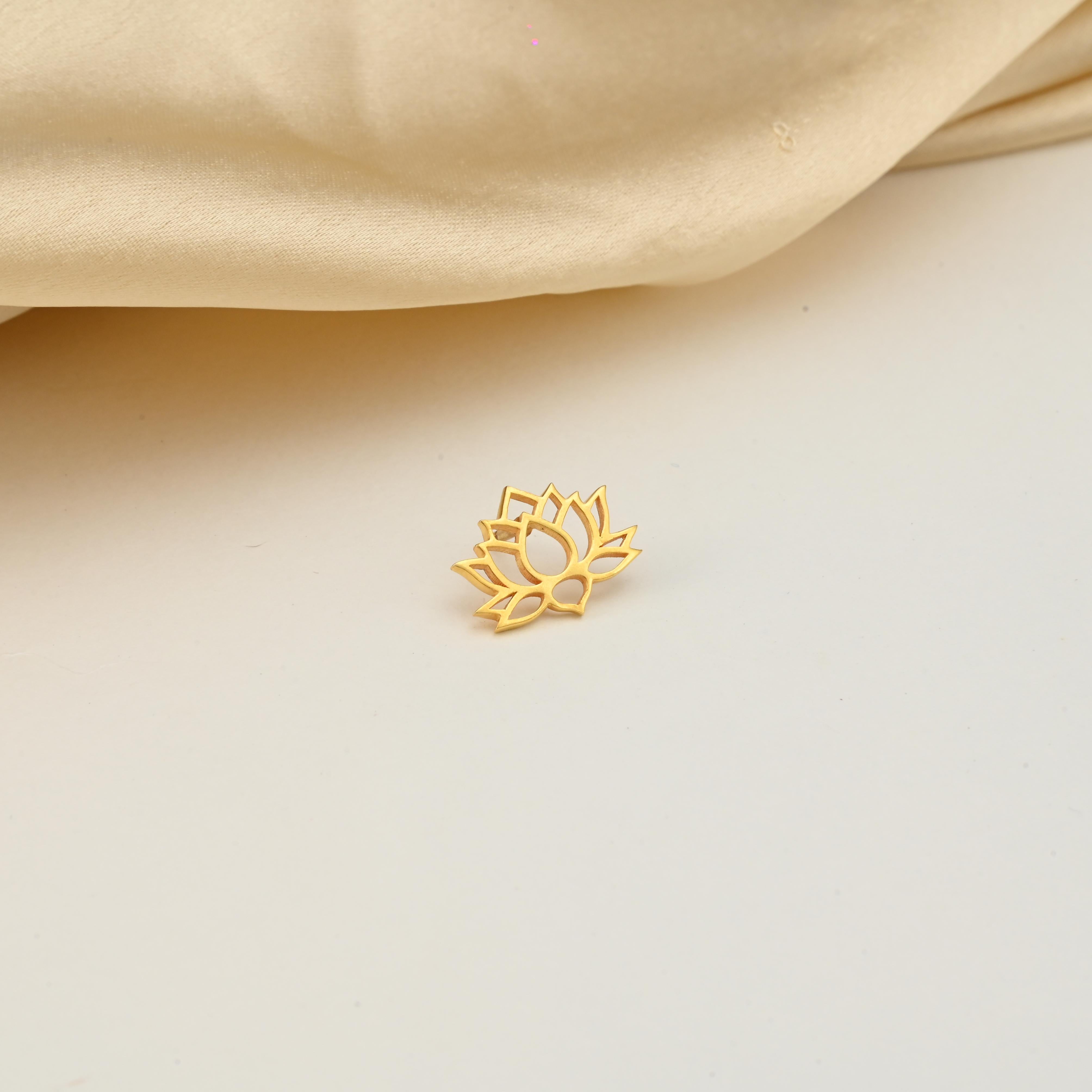 Lotus Brooch