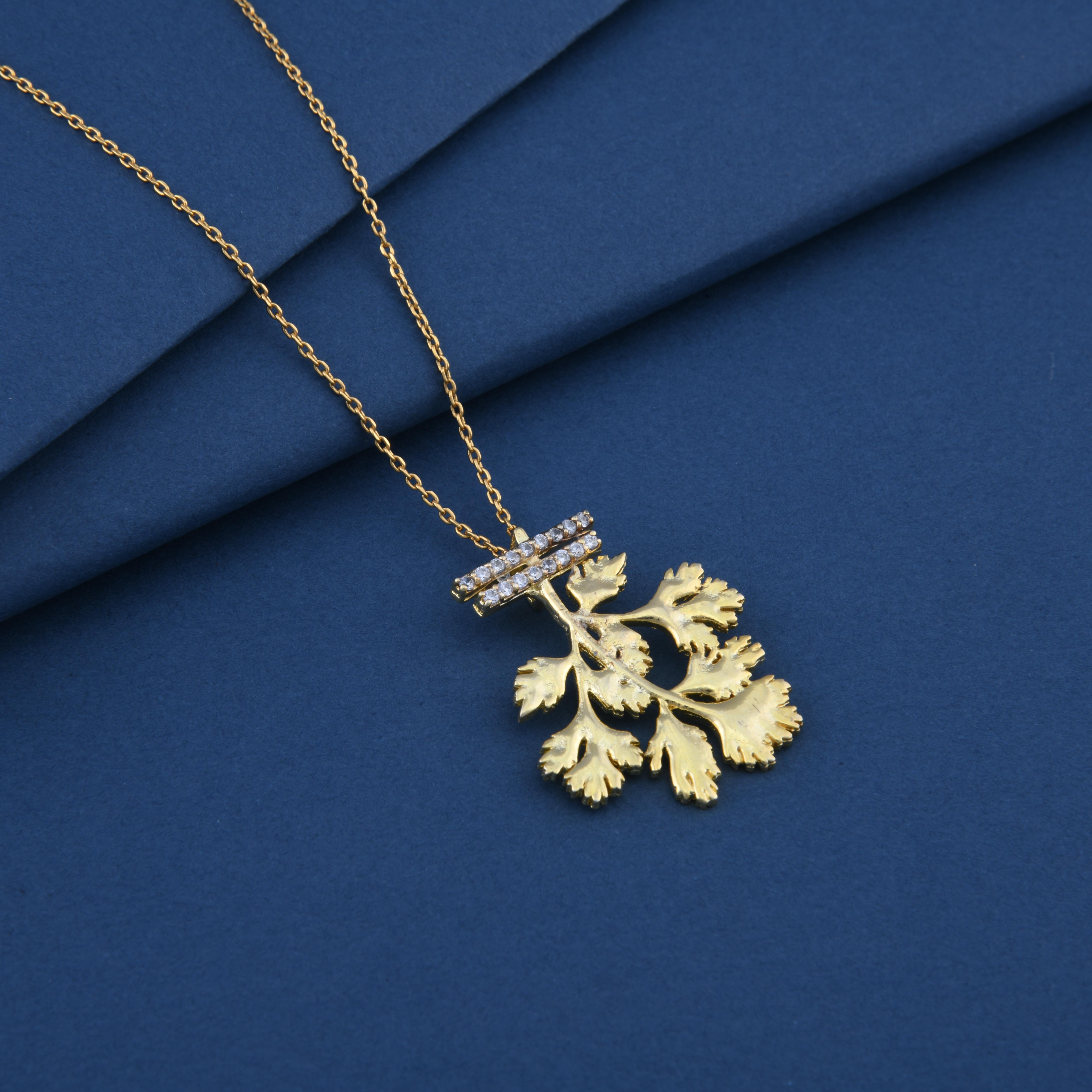 Coriander Leaves Spice Pendant Necklace