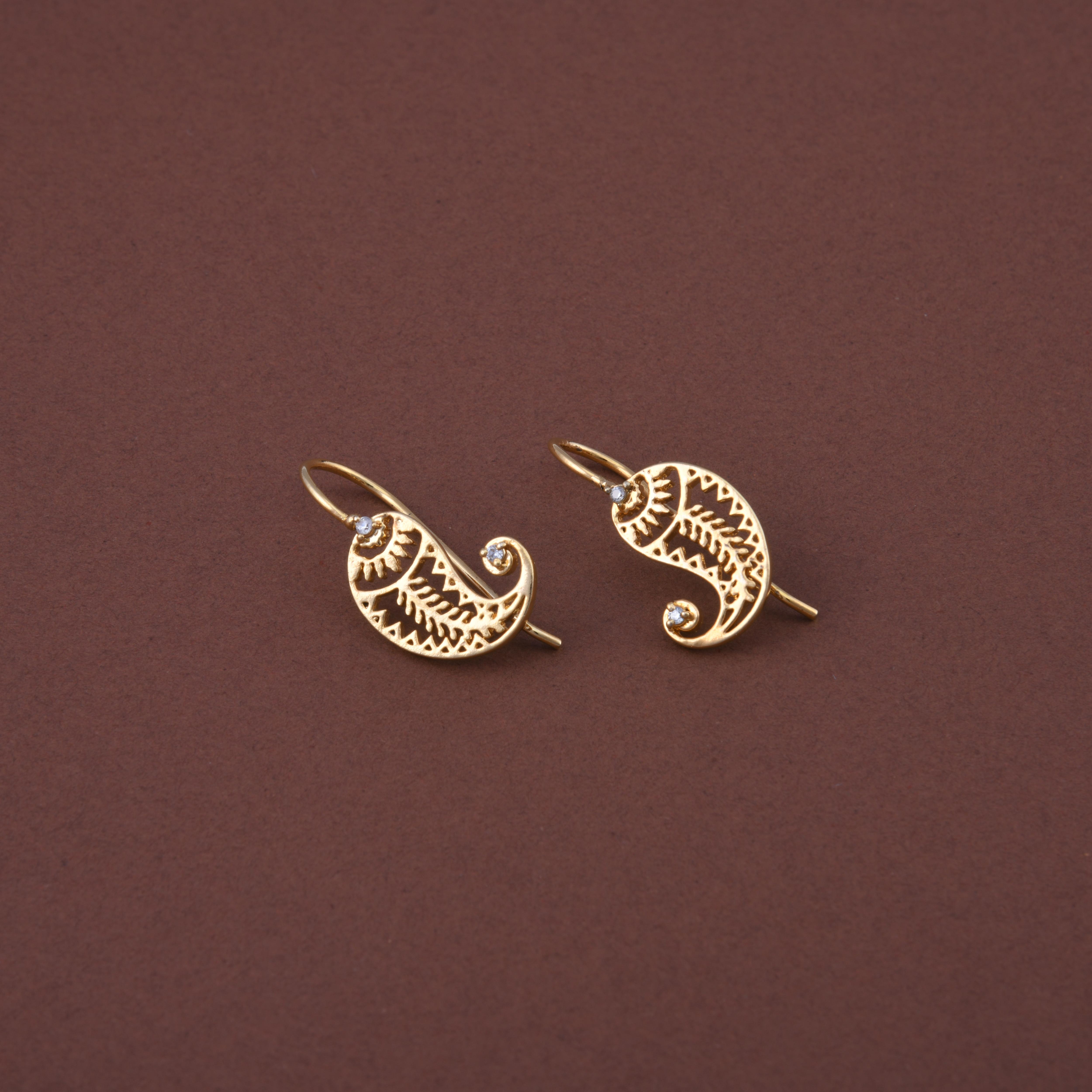 Koyari Hook Earrings