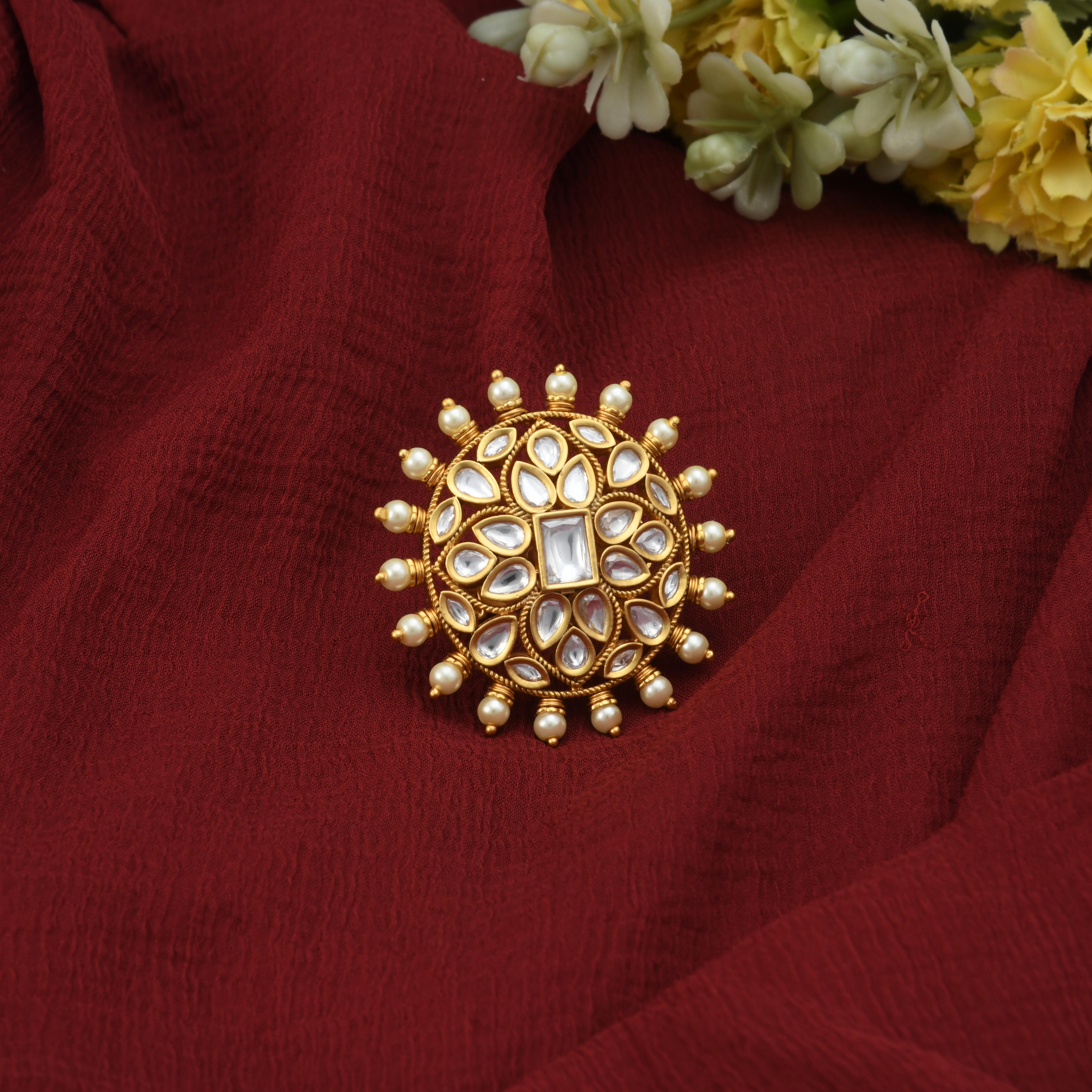 Classic Kundan Ring