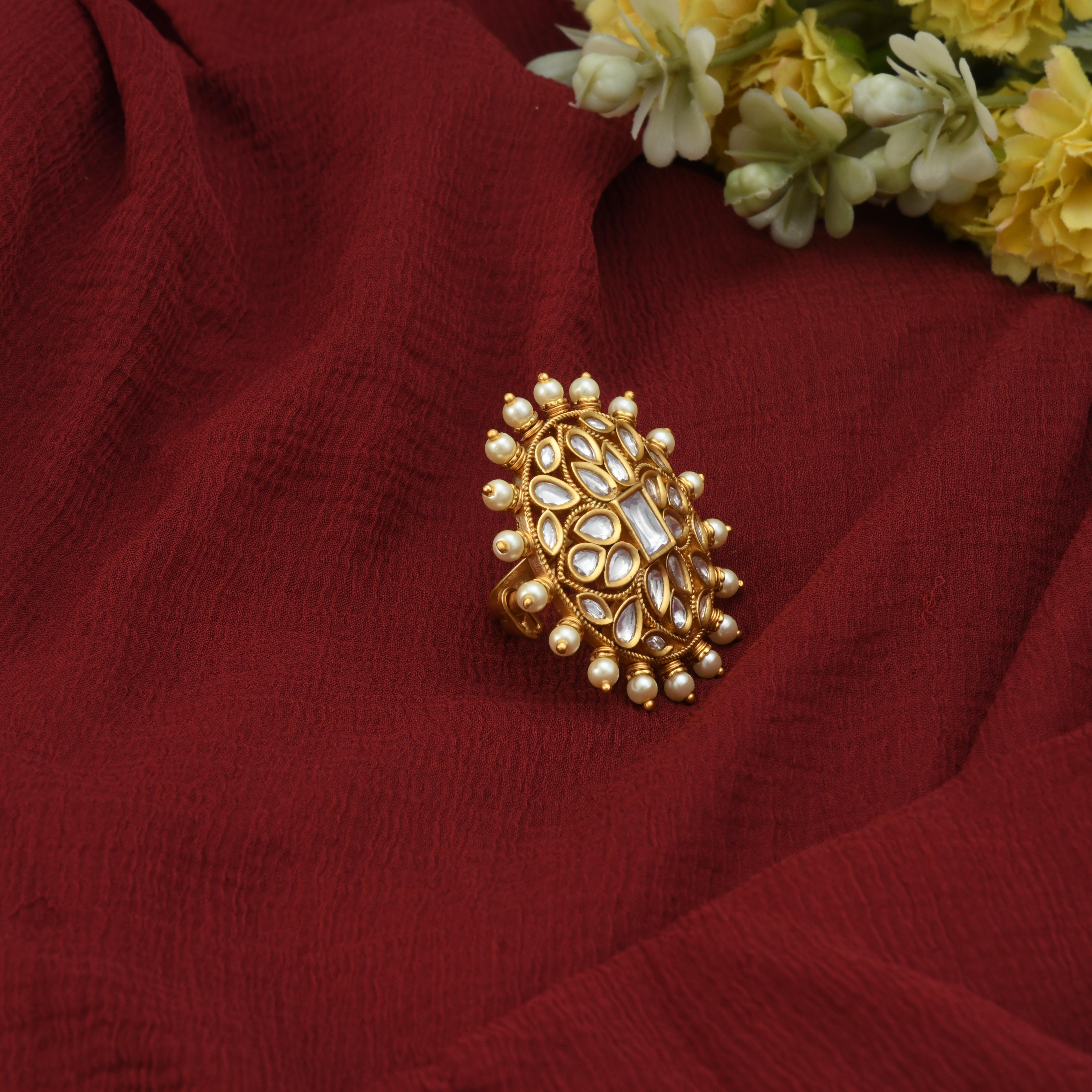 Classic Kundan Ring