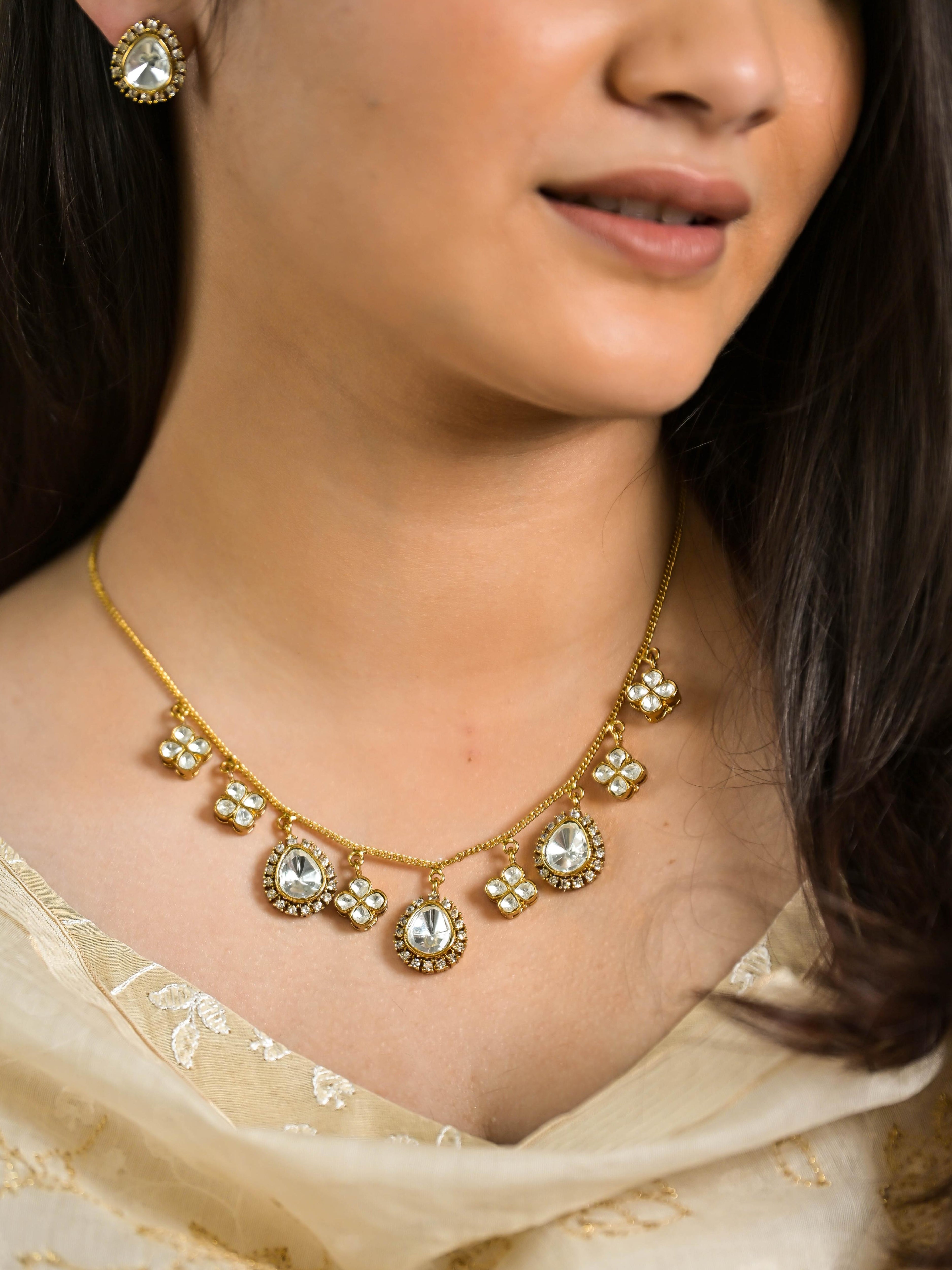 Nivi Moissanite Chain Necklace