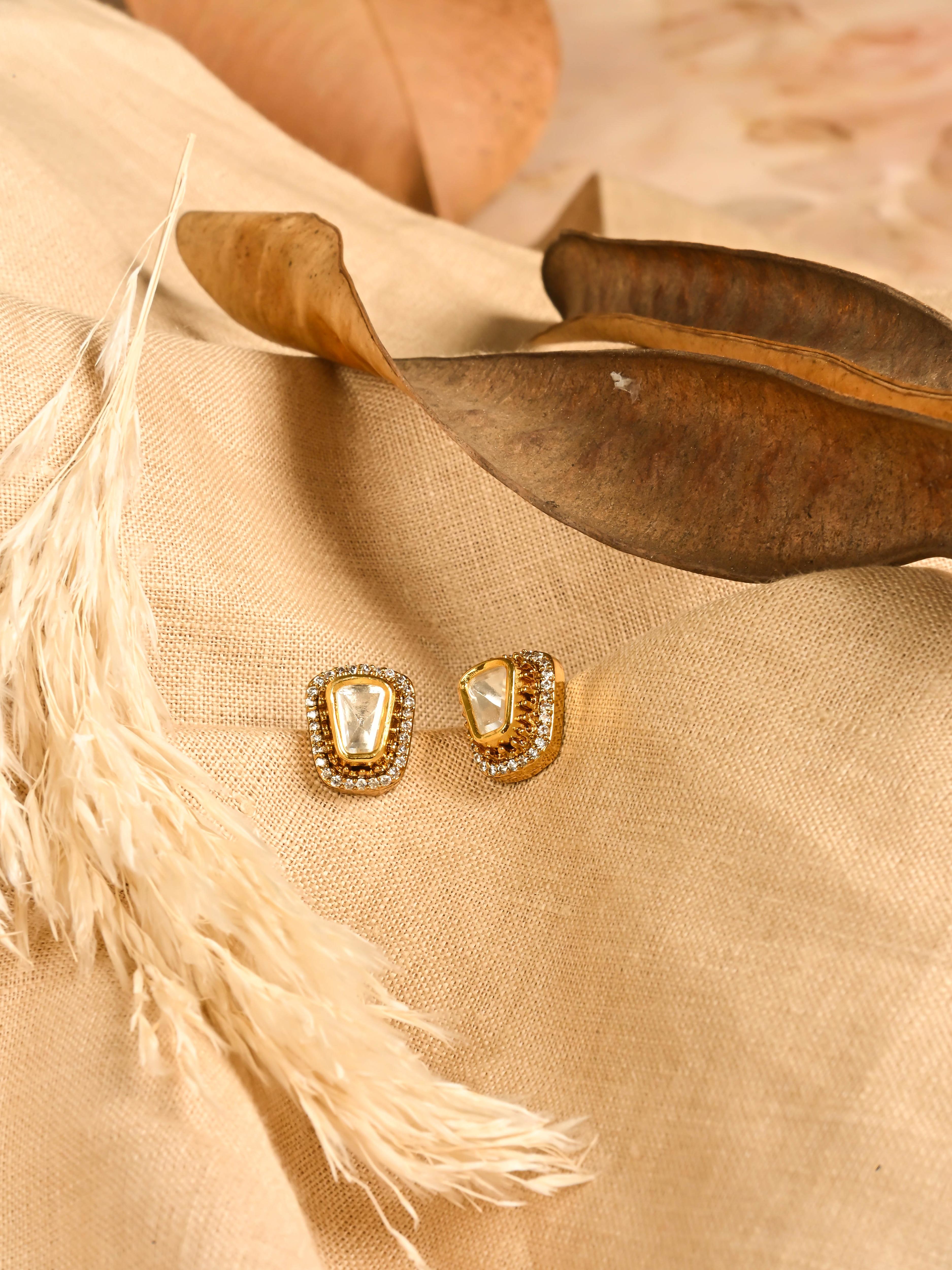 Mili Moissanite Studs Earrings