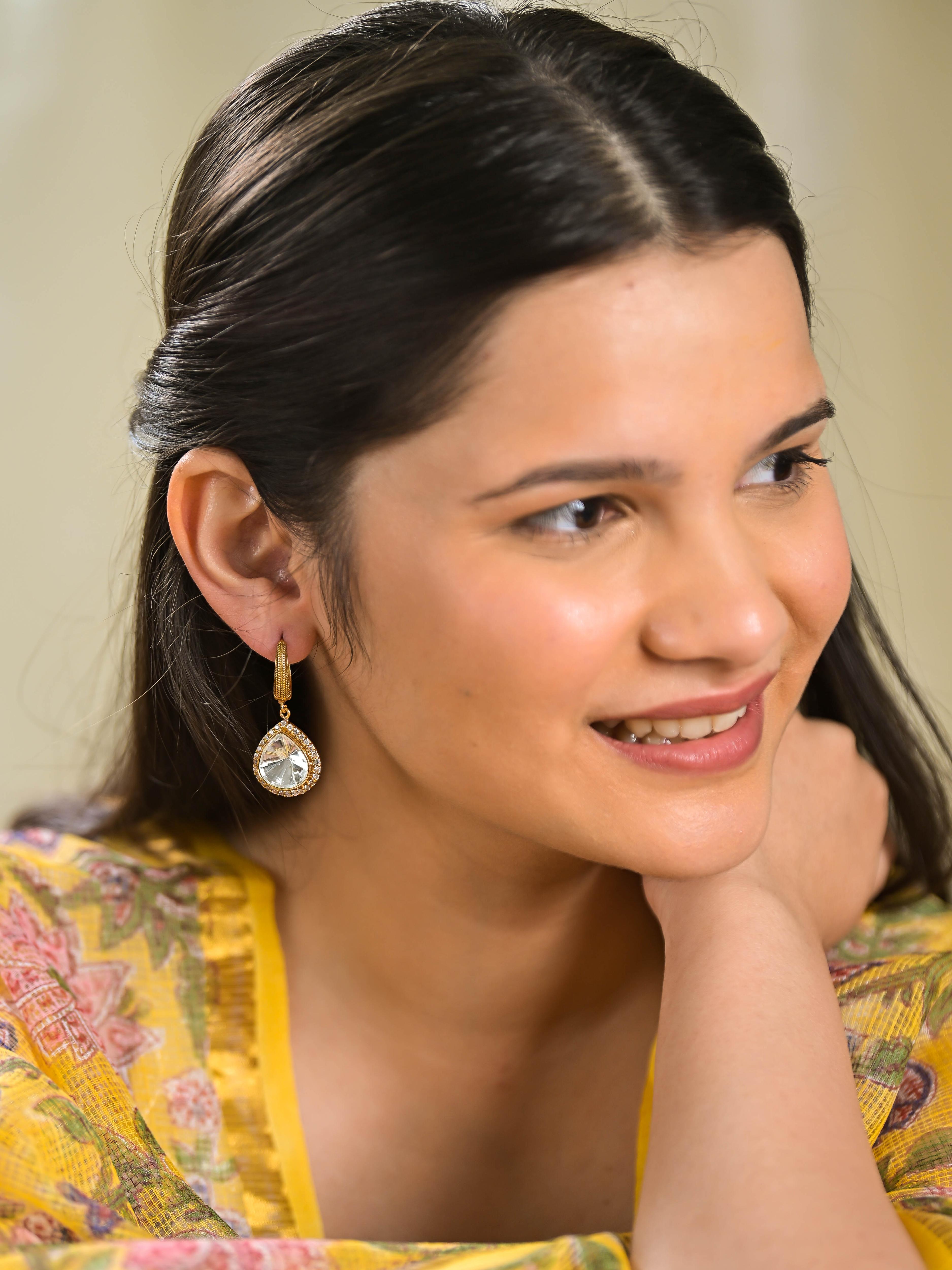 Sera Moissanite Earrings