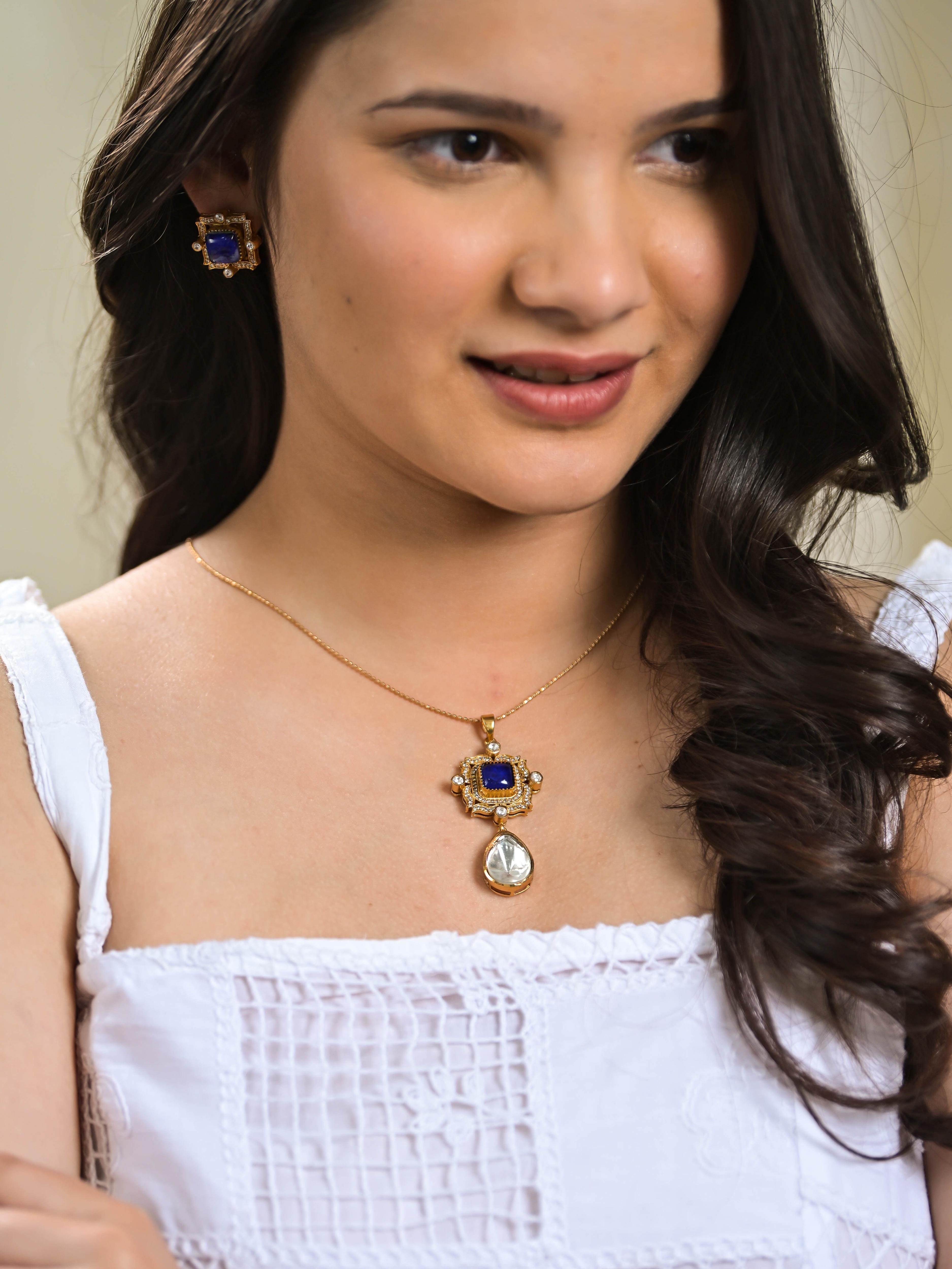 Lumi Moissanite Pendant Set