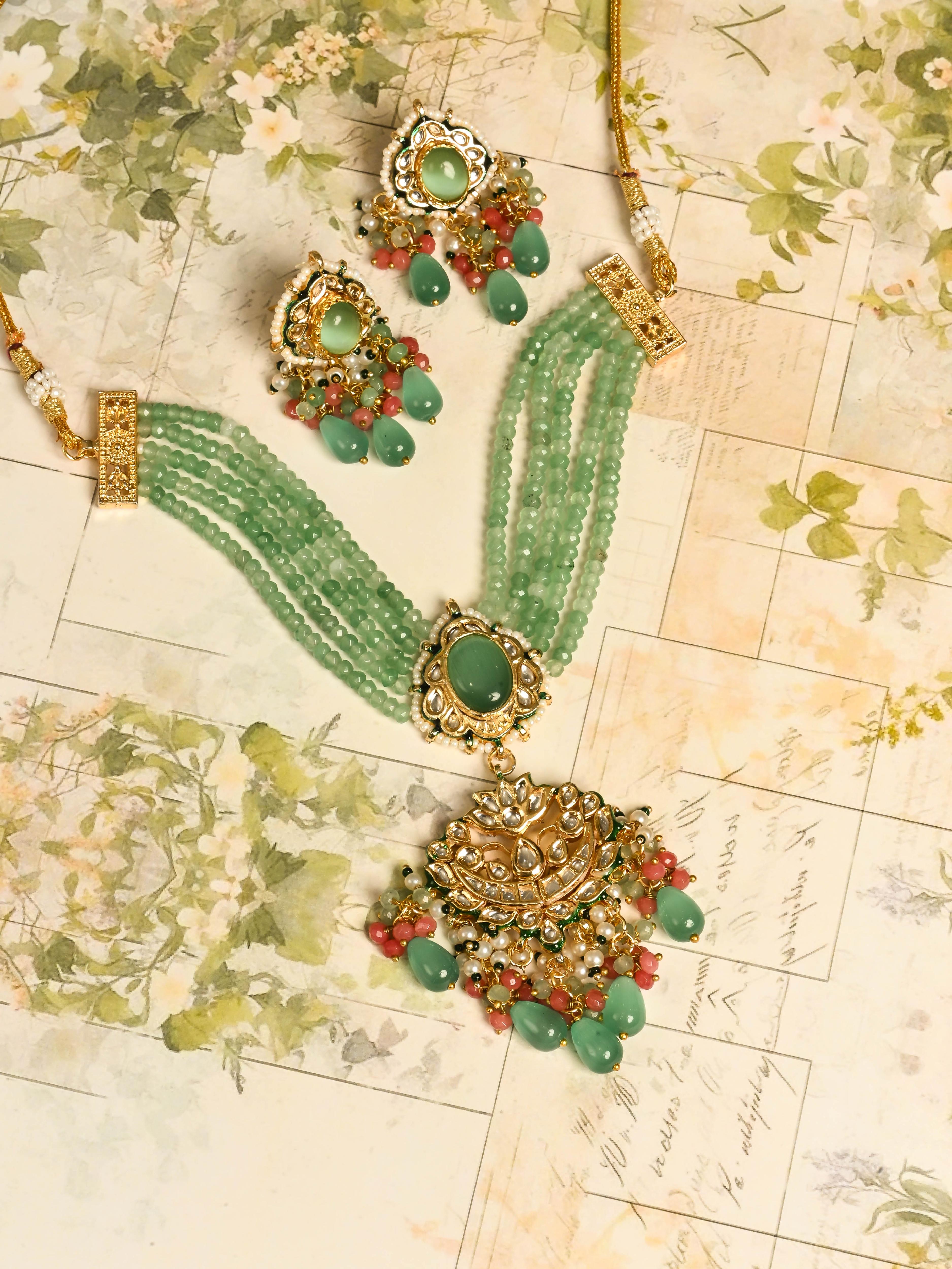 Ritu Kundan Choker Set